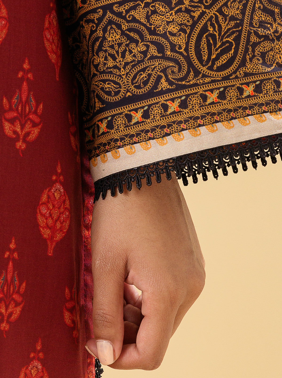 3 PIECE - PRINTED LAWN SUIT - SUMMER SCARLETMB3S22U35-MAROON-2000000196145-3PC