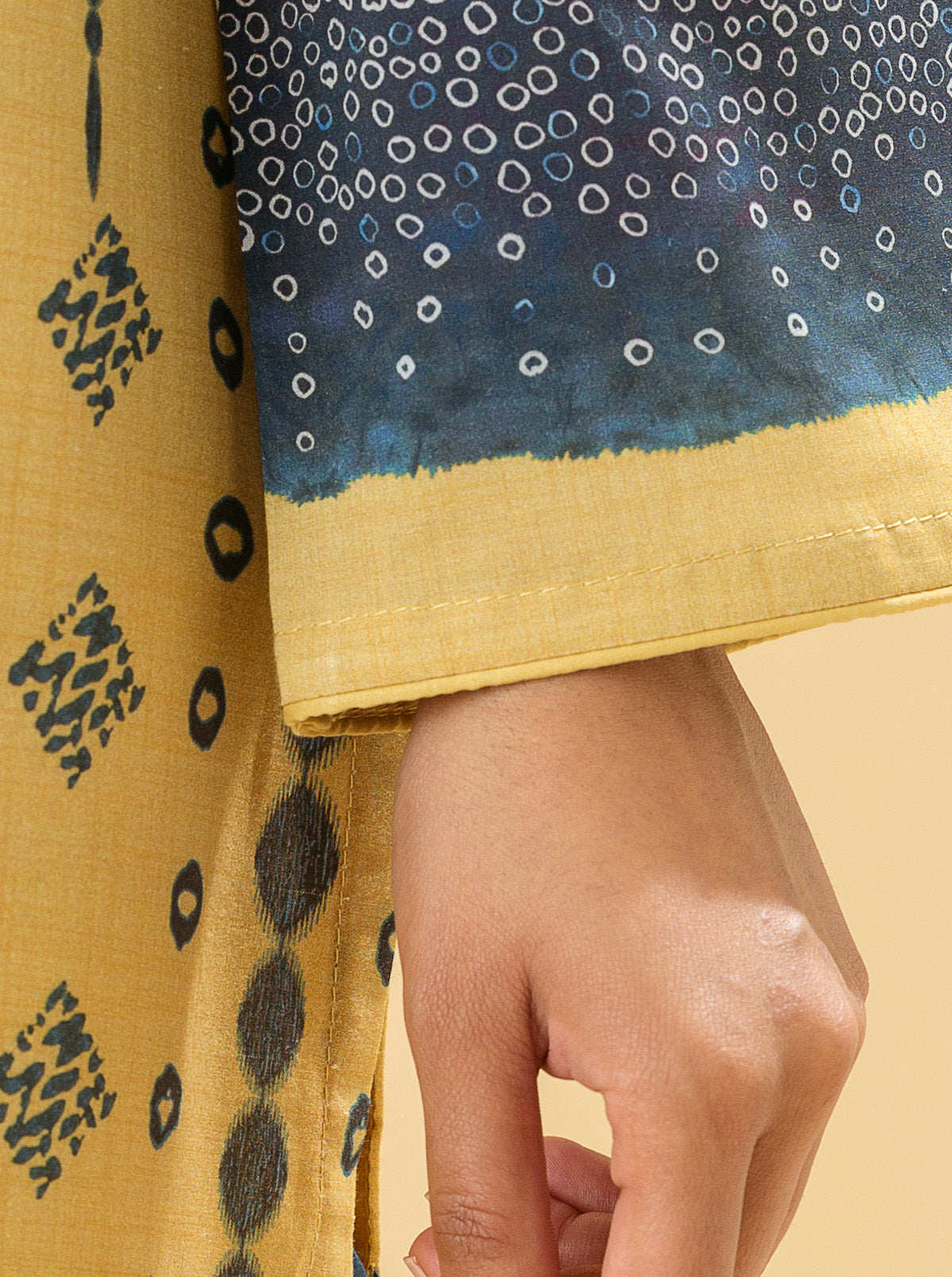 3 PIECE - PRINTED LAWN SUIT - OPAL YELLOW