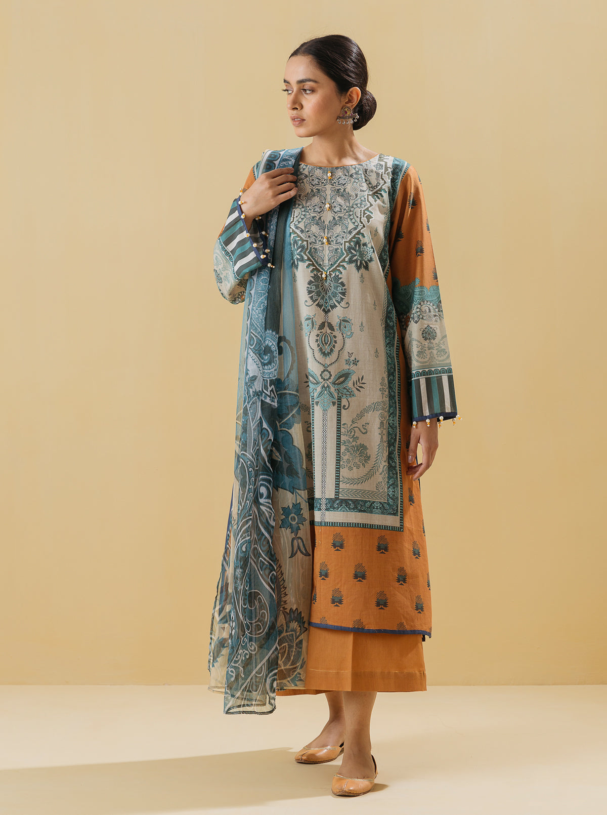 3 PIECE - PRINTED LAWN SUIT - TRIBAL TALESMB3S22U48-MULTI-2000000197834-3PC