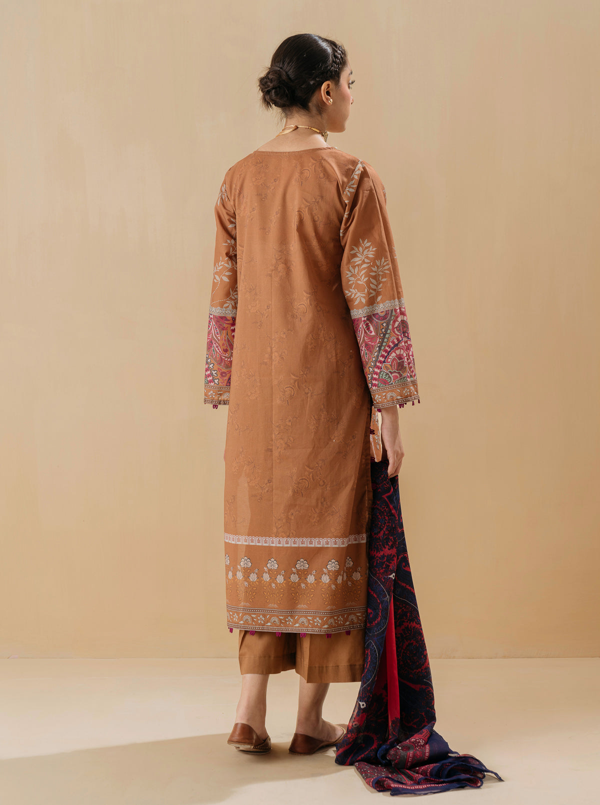 3 Piece - Printed Lawn Suit - Antique Charm