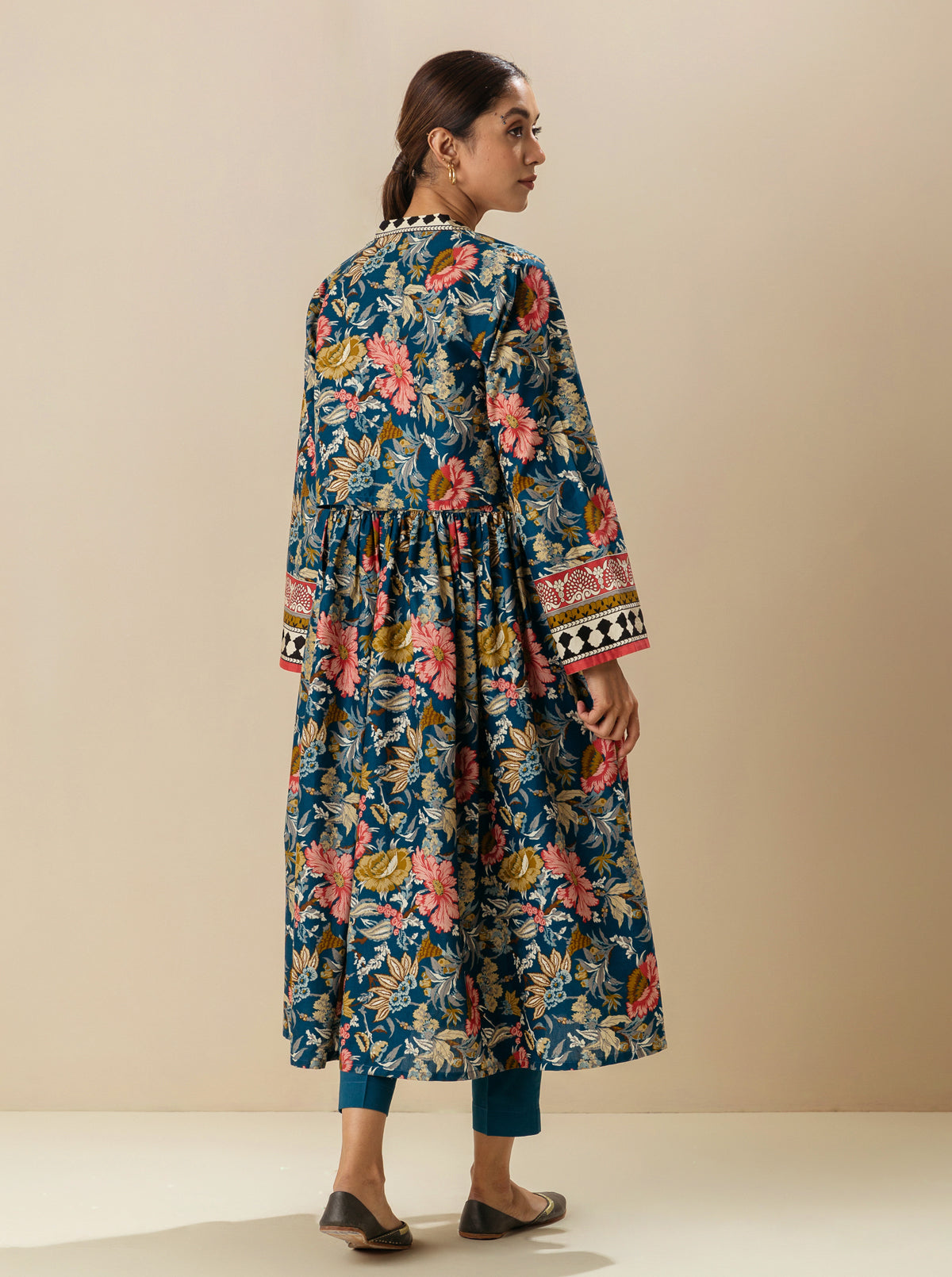 1 PIECE - PRINTED LAWN SHIRT - FLORAL REQUISITION