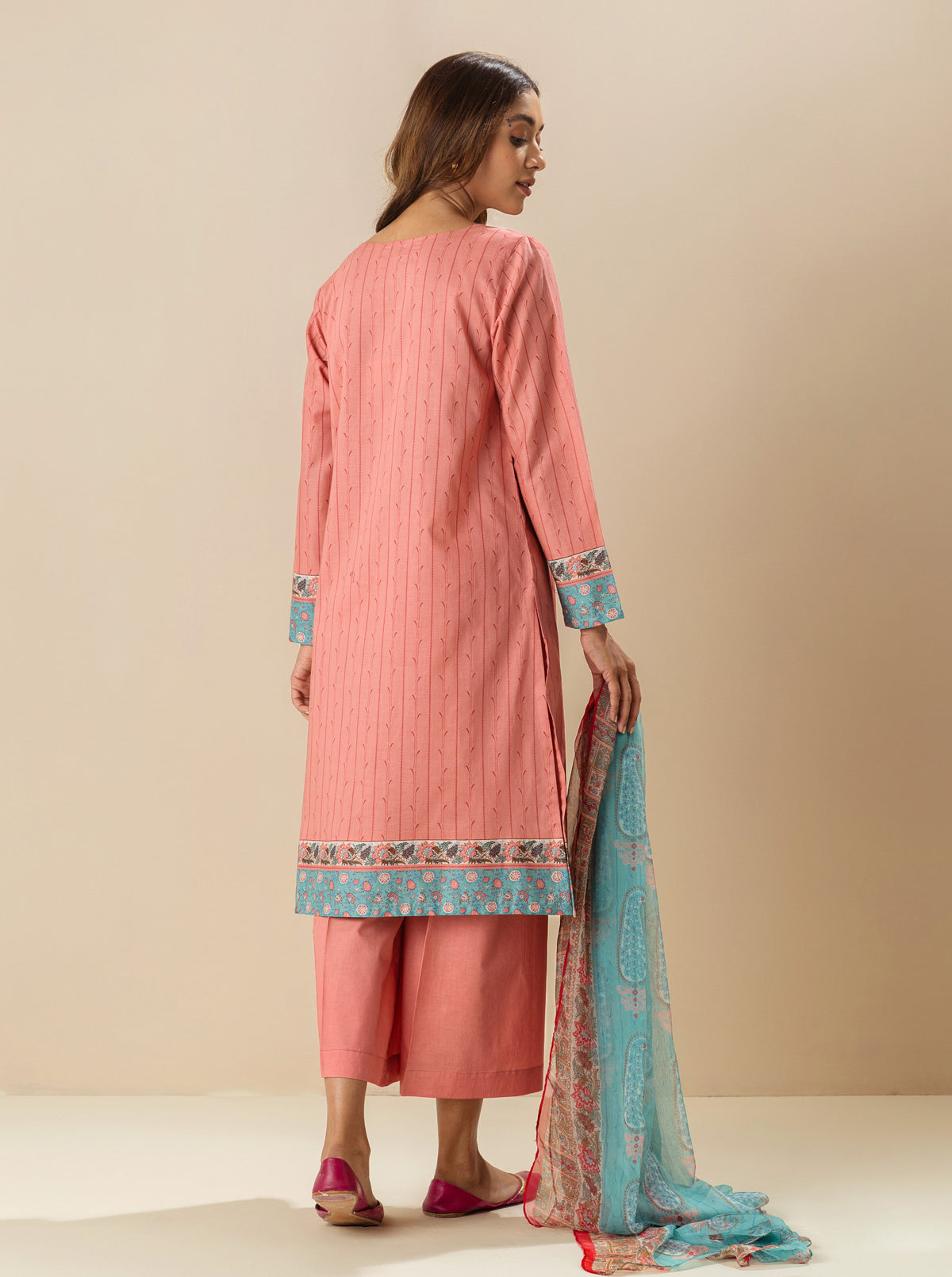 2 PIECE - EMBROIDERD LAWN SUIT - NEWAGE ZEST