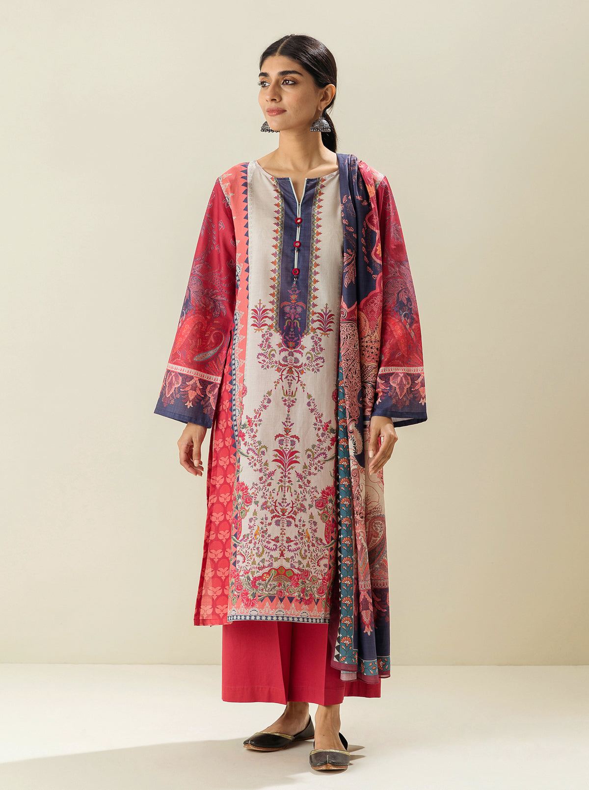 3 Piece - Printed Lawn Suit - Aurora Radiance