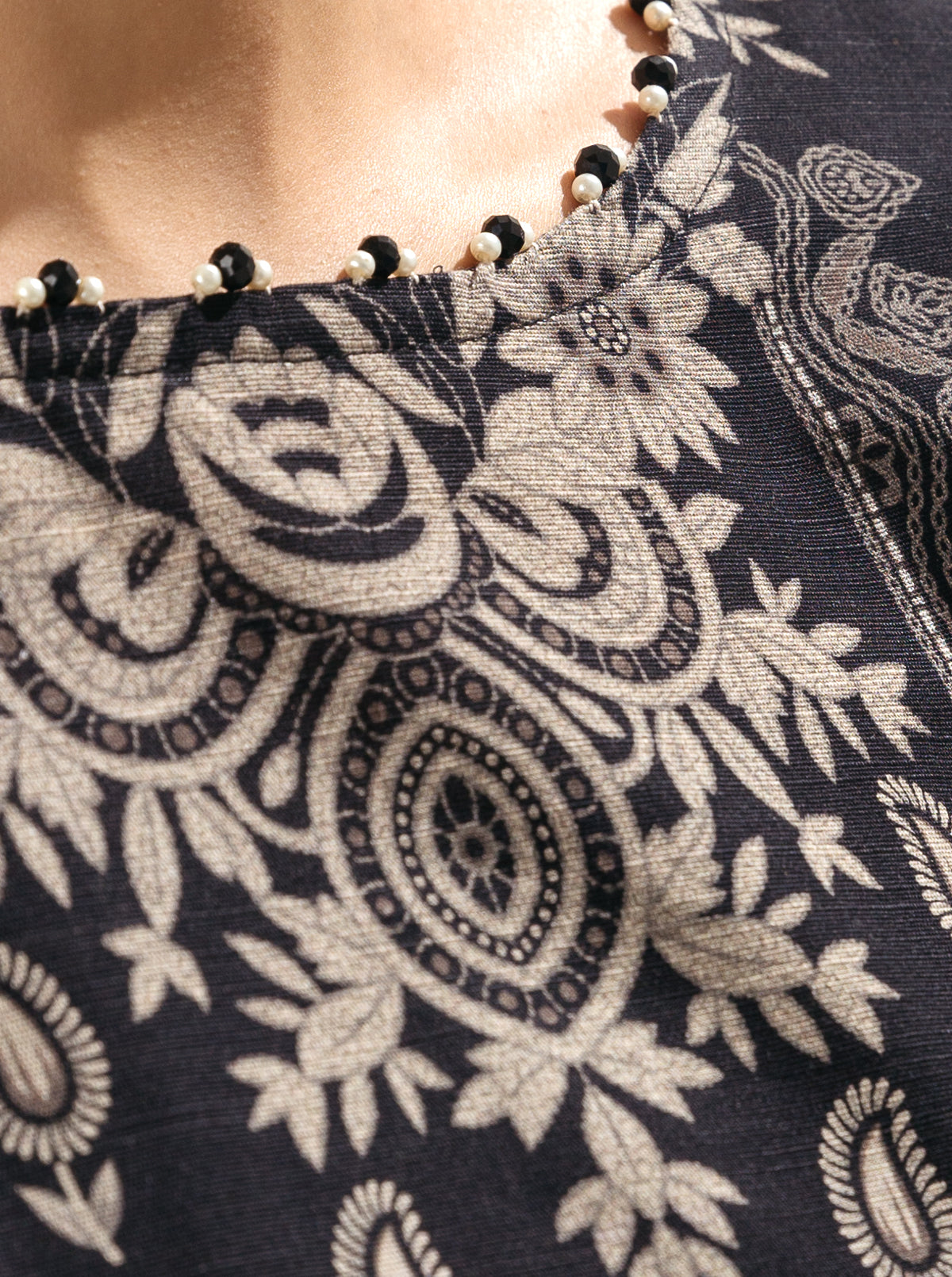 2 Piece - Printed Khaddar Suit - Web Black
