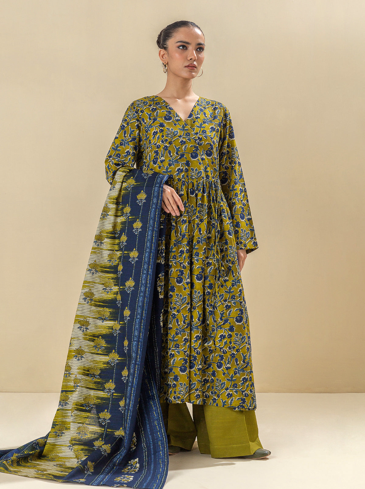 3 Piece - Printed Khaddar Suit - Sunny Trail