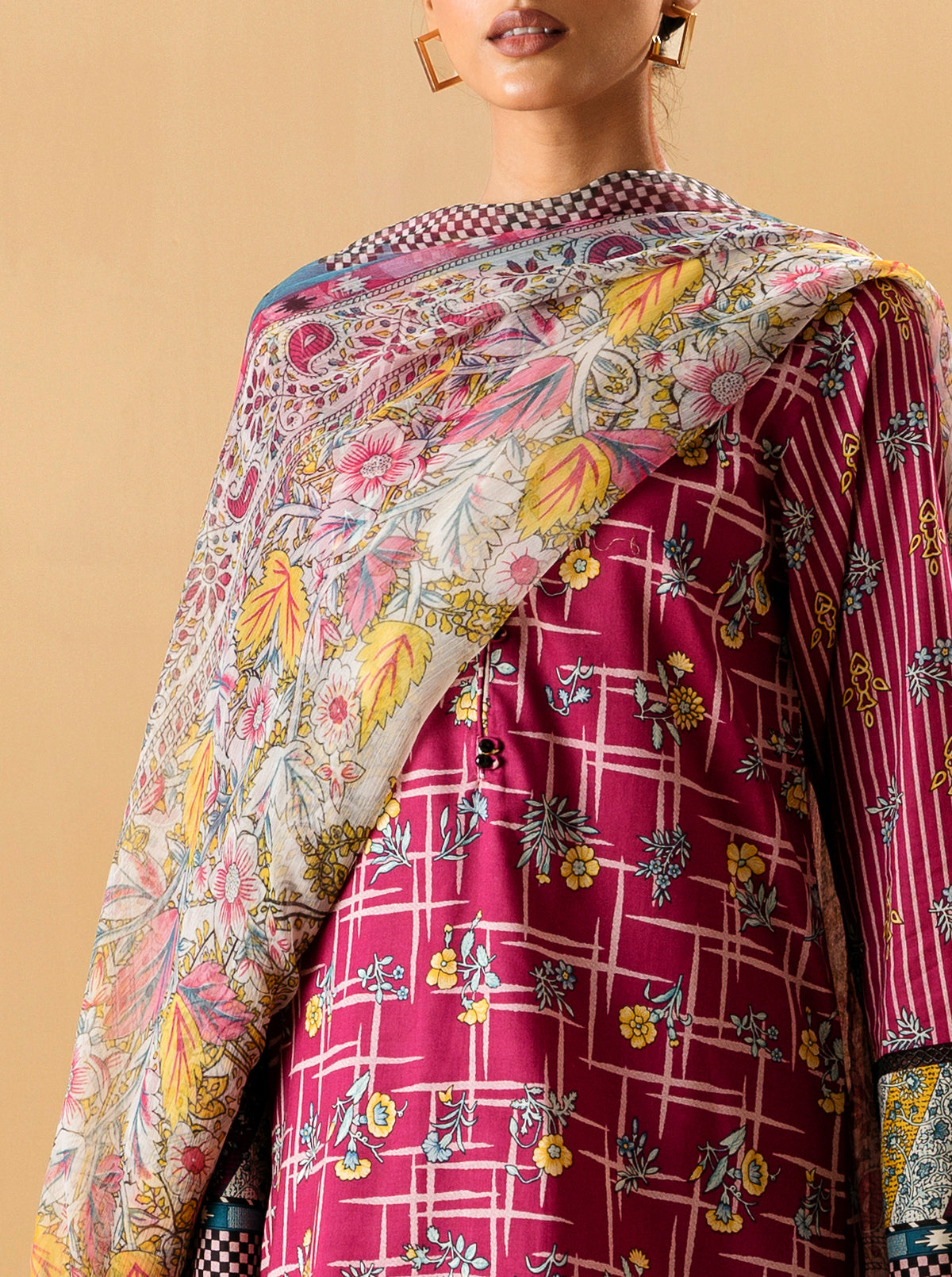 3 PIECE - PRINTED LAWN SUIT - ENCHANTED BLOOMMB4S22U41-MAROON-2000000203481-3PC