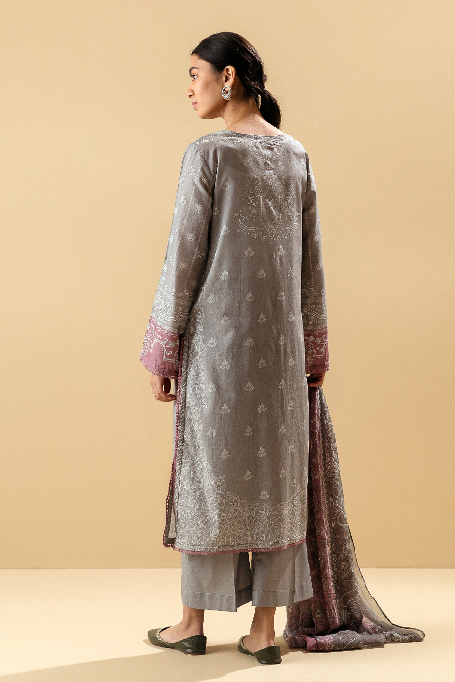 3 Piece - Embroidered Lawn Suit - Classic Grey