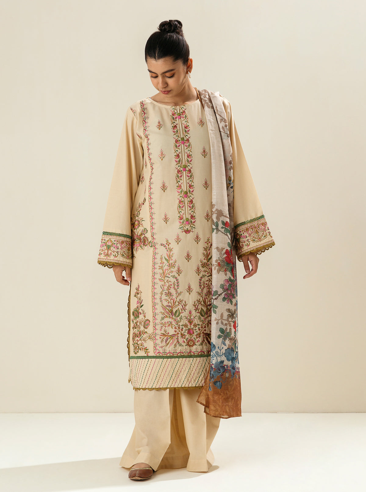 3 Piece - Embroidered Lawn Suit - Grace Incantation