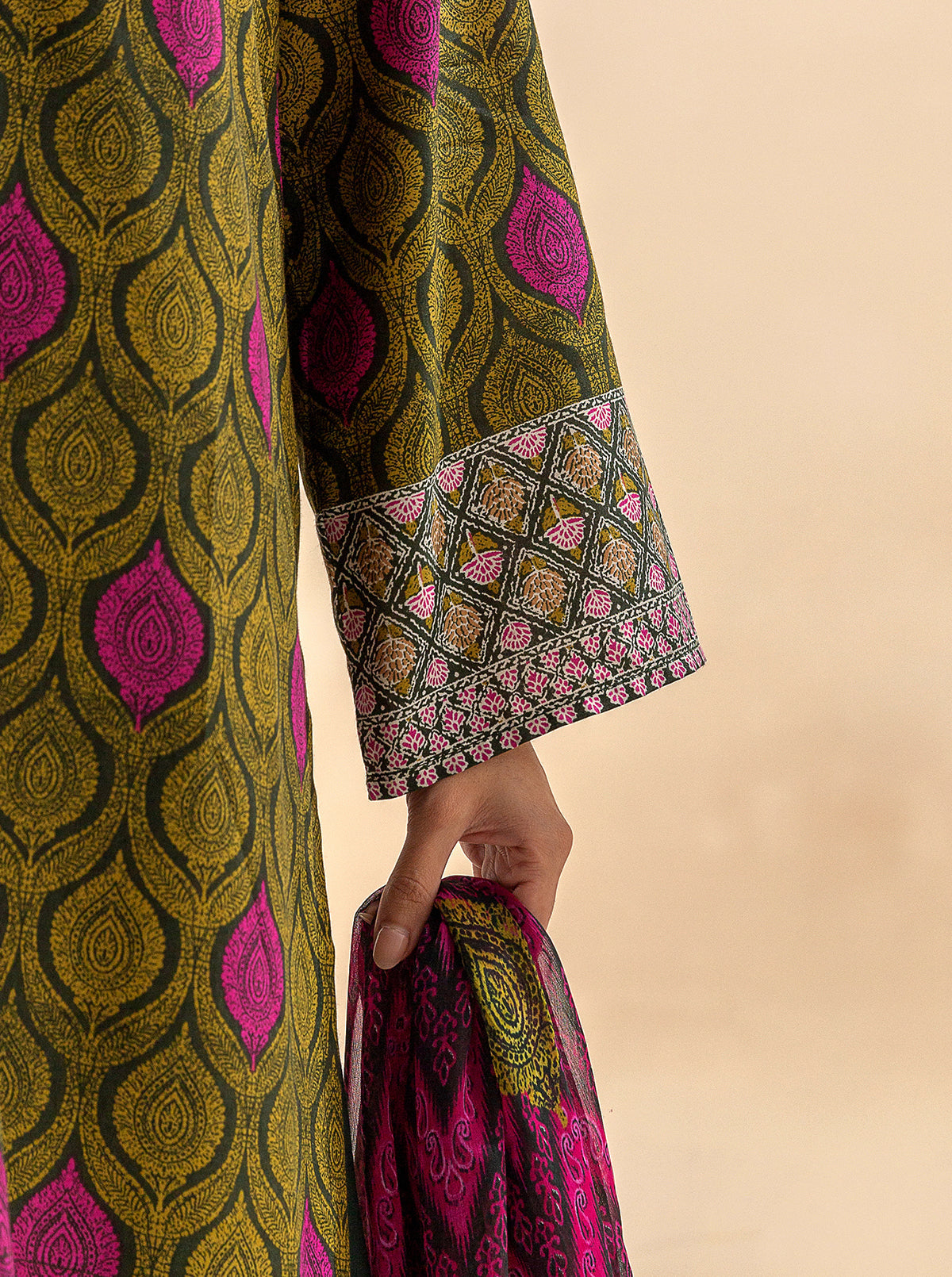 3 Piece Printed Viscose Suit-Sheer Illumination (Unstitched)