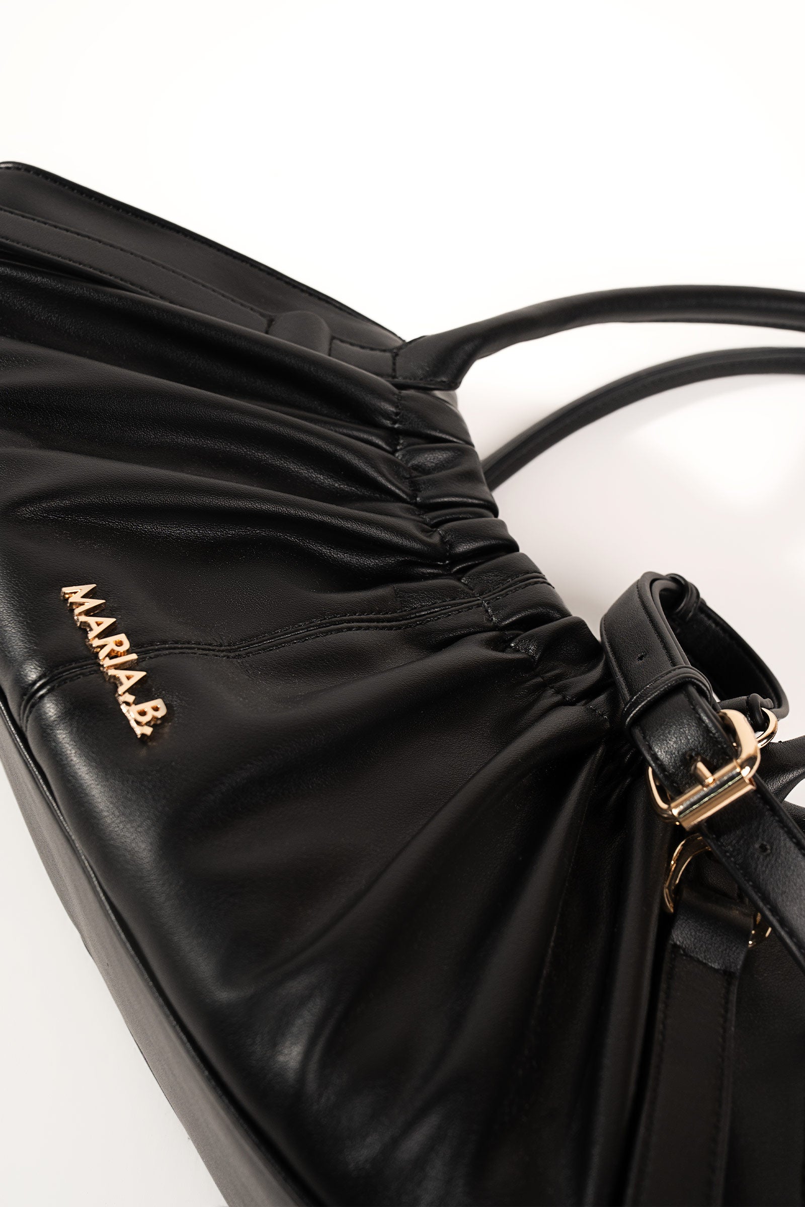 https://cdn.shopify.com/s/files/1/0620/8788/9062/files/MBG-SS26-01Black_F.jpg?v=1778071072