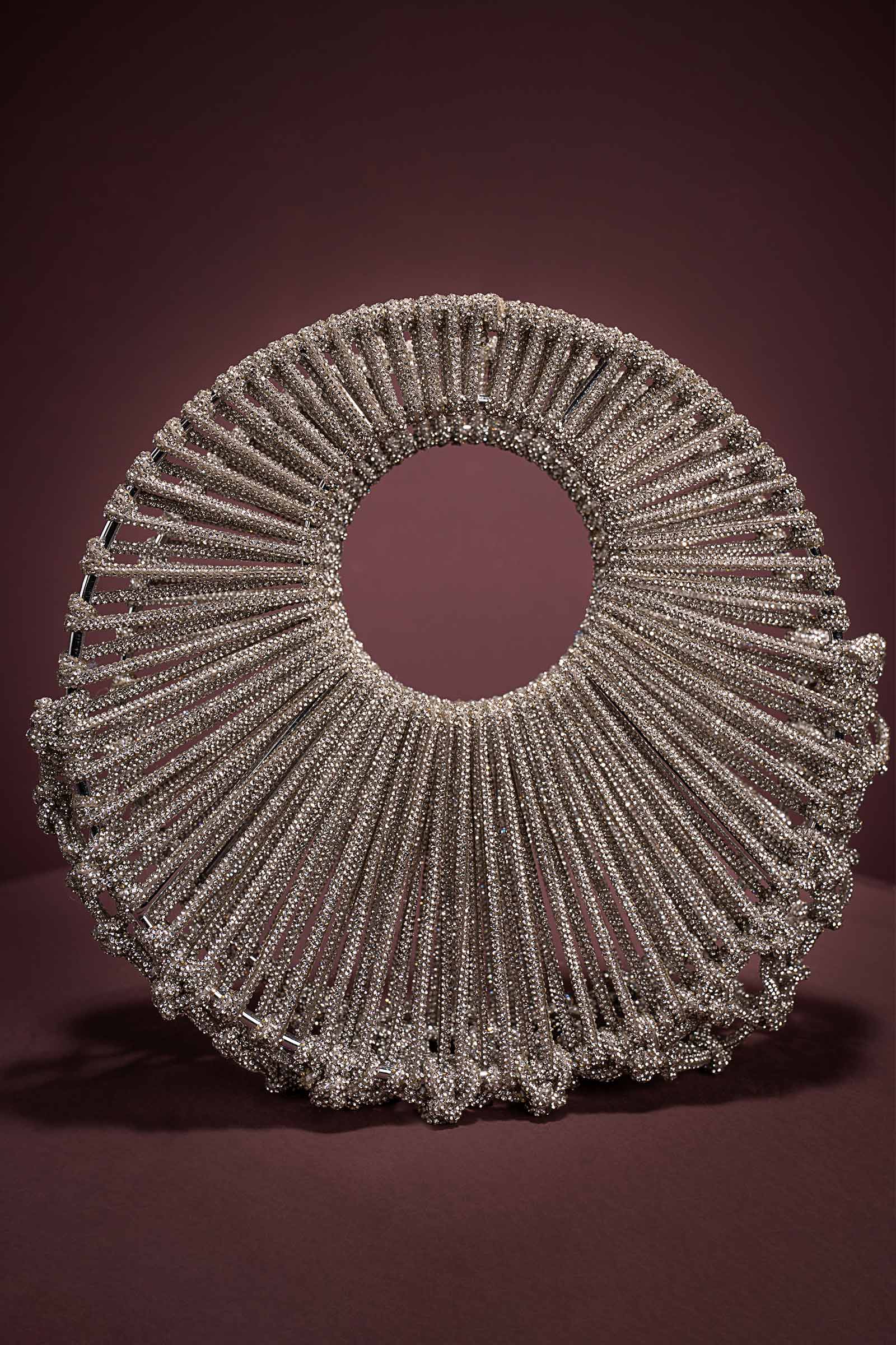 https://cdn.shopify.com/s/files/1/0620/8788/9062/files/MBG-SS26-09Silver_C.jpg?v=1777897676