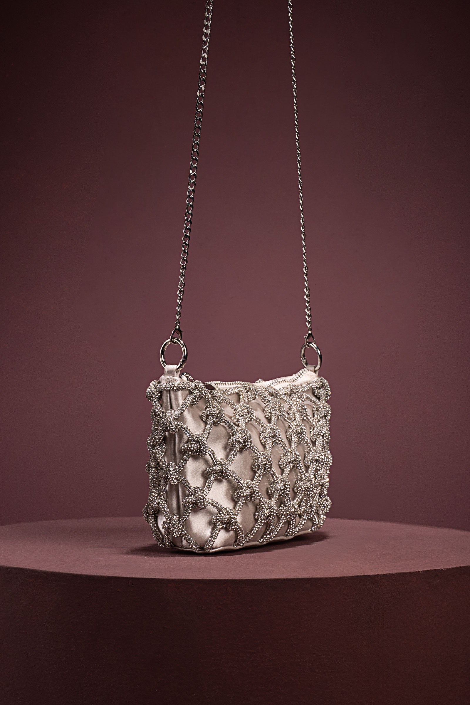https://cdn.shopify.com/s/files/1/0620/8788/9062/files/MBG-SS26-17Silver_B.jpg?v=1777897345