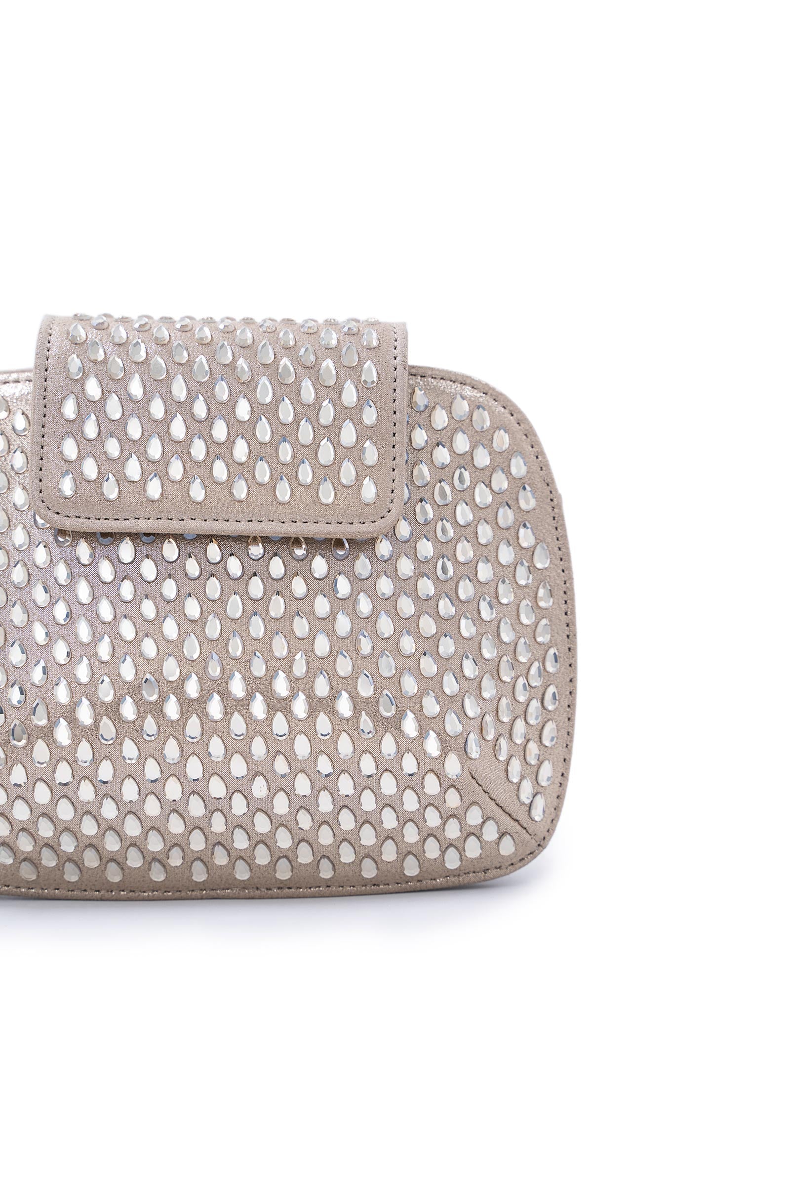 https://cdn.shopify.com/s/files/1/0620/8788/9062/files/MBG-W24-09_Gold_Closeup_C.jpg?v=1731587188