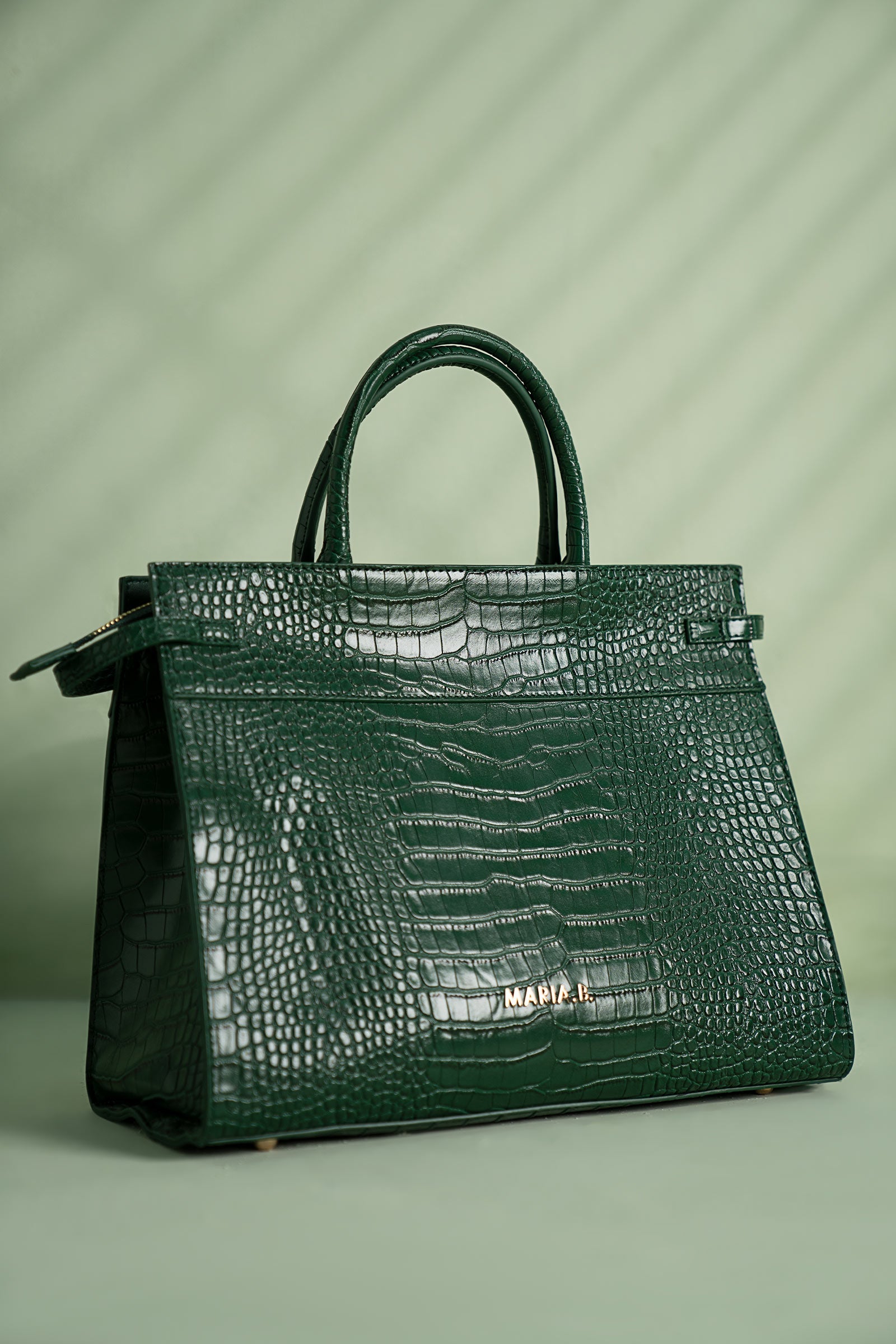 https://cdn.shopify.com/s/files/1/0620/8788/9062/files/MBG-W25-18GreenSide_B.jpg?v=1763735971
