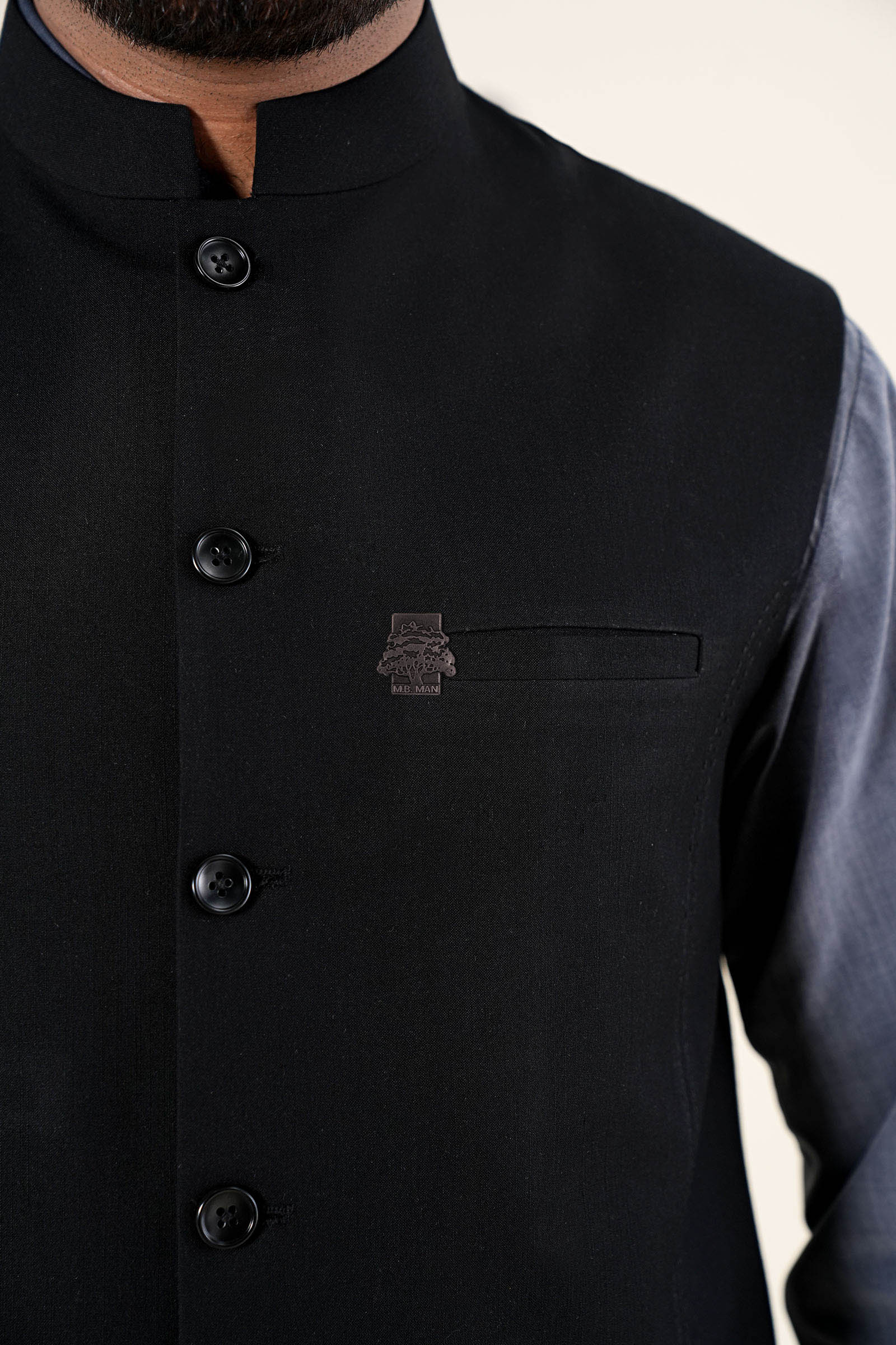 https://cdn.shopify.com/s/files/1/0620/8788/9062/files/MBM-WCW25-19_Black_Closeup_D.jpg?v=1762425694