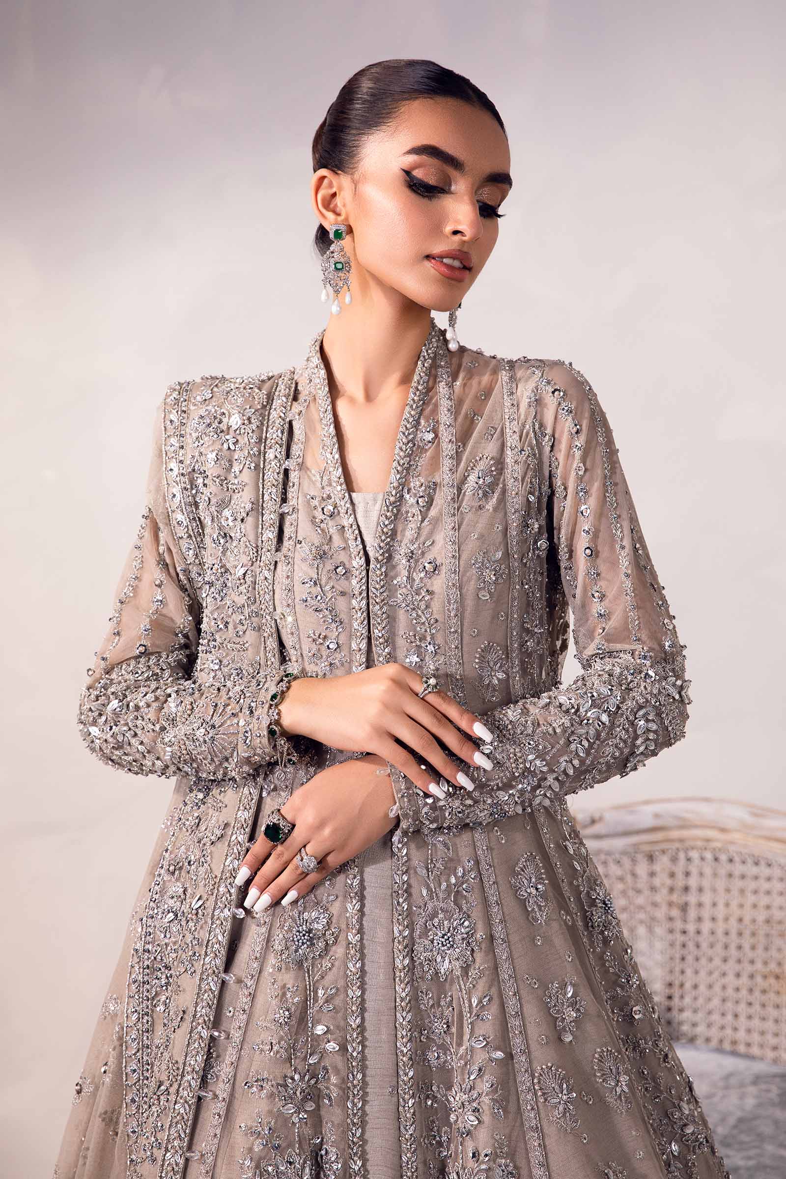 https://cdn.shopify.com/s/files/1/0620/8788/9062/files/MC-10-13Closeup_J..jpg?v=1729925905