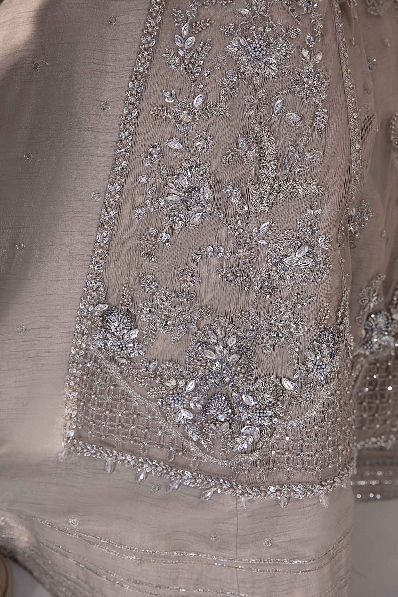 https://cdn.shopify.com/s/files/1/0620/8788/9062/files/MC-10-13Closeup_k.jpg?v=1729925905