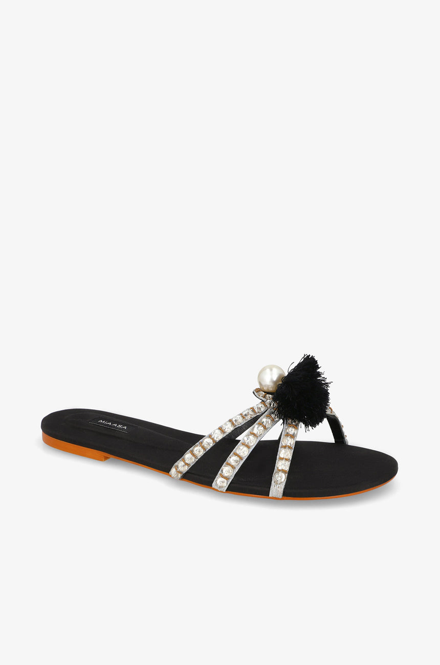 Tara Tassel