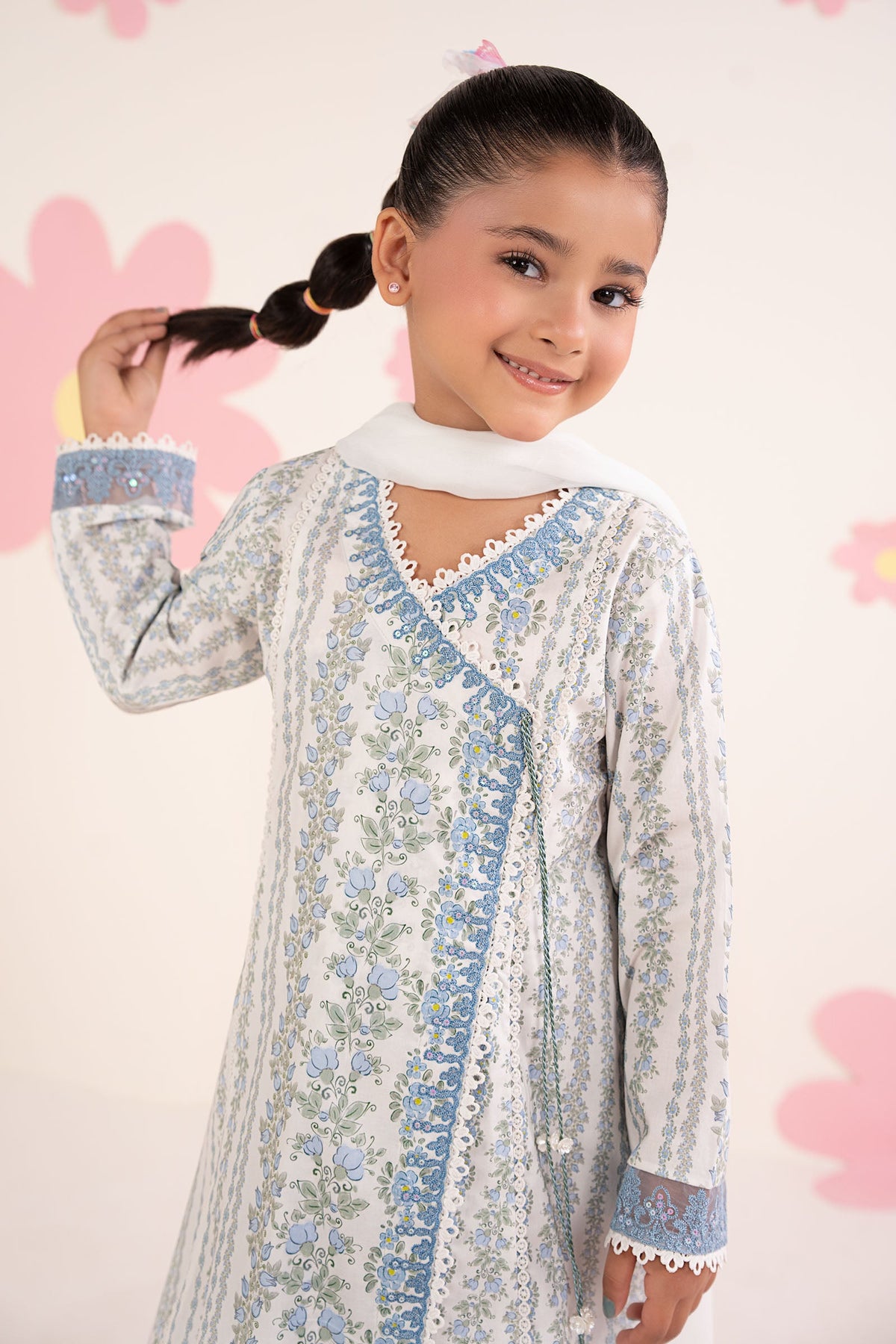 3 Piece Embroidered Lawn Suit