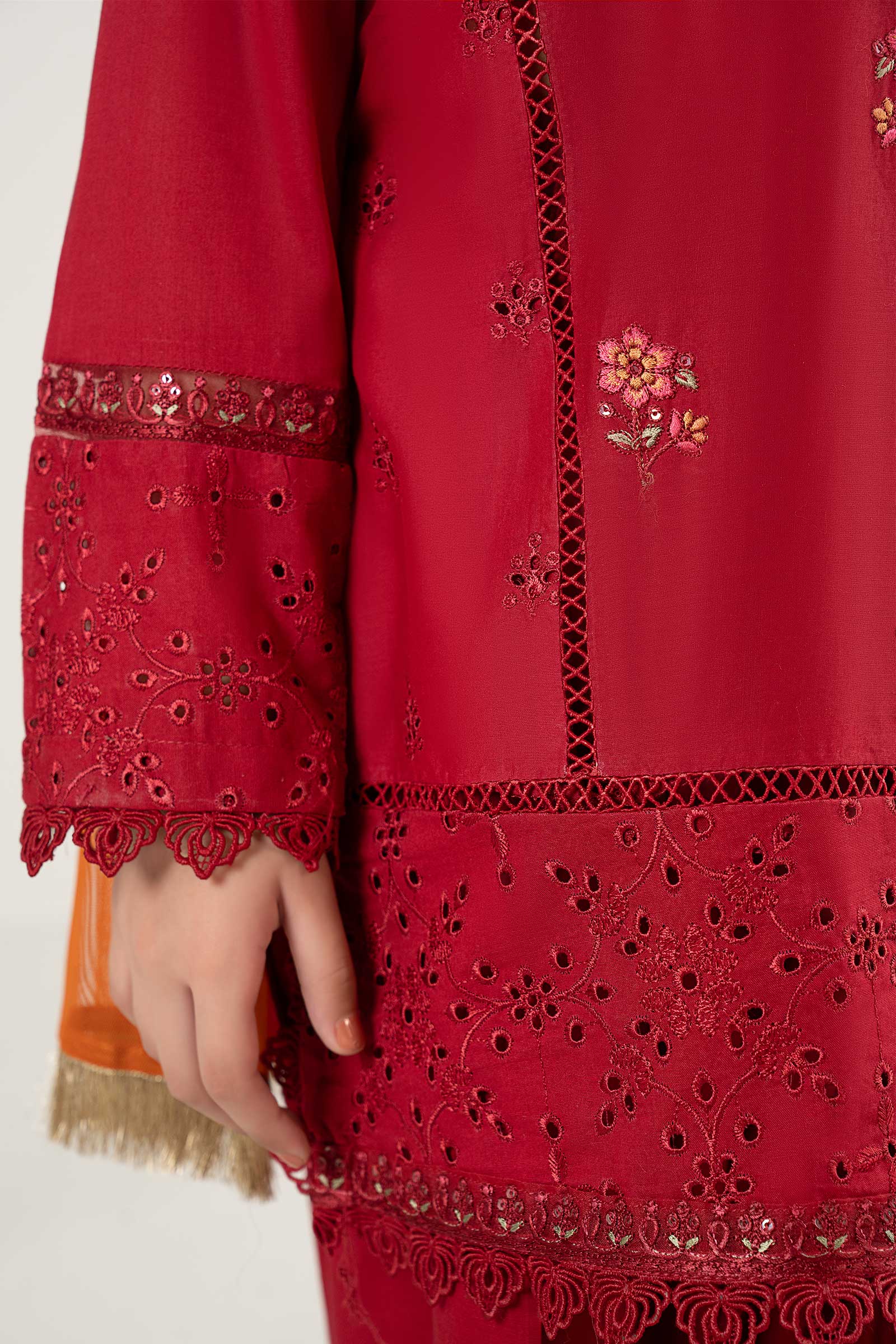 https://cdn.shopify.com/s/files/1/0620/8788/9062/files/MKDEF2553R1RedCloseup_G.jpg?v=1779187011