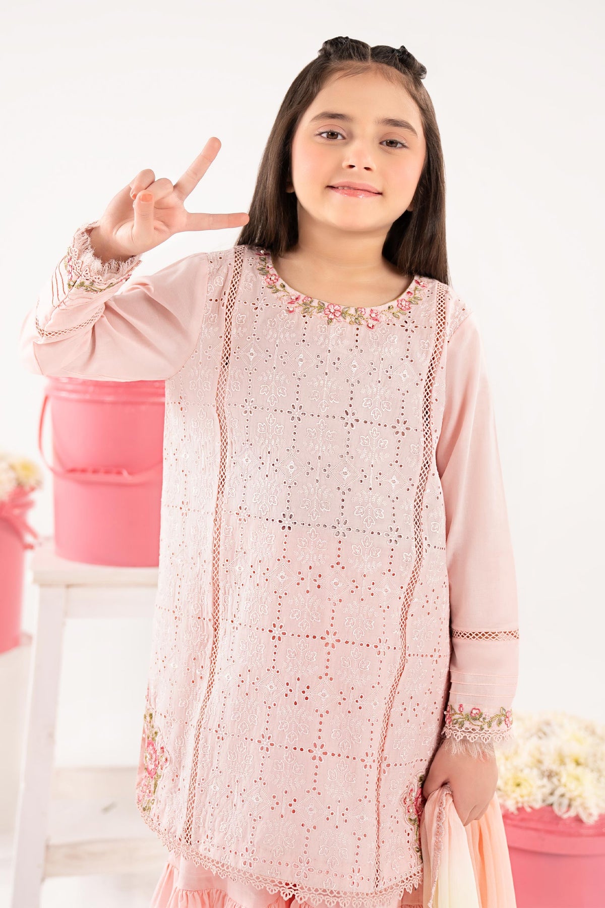 3 Piece Embroidered Lawn Suit