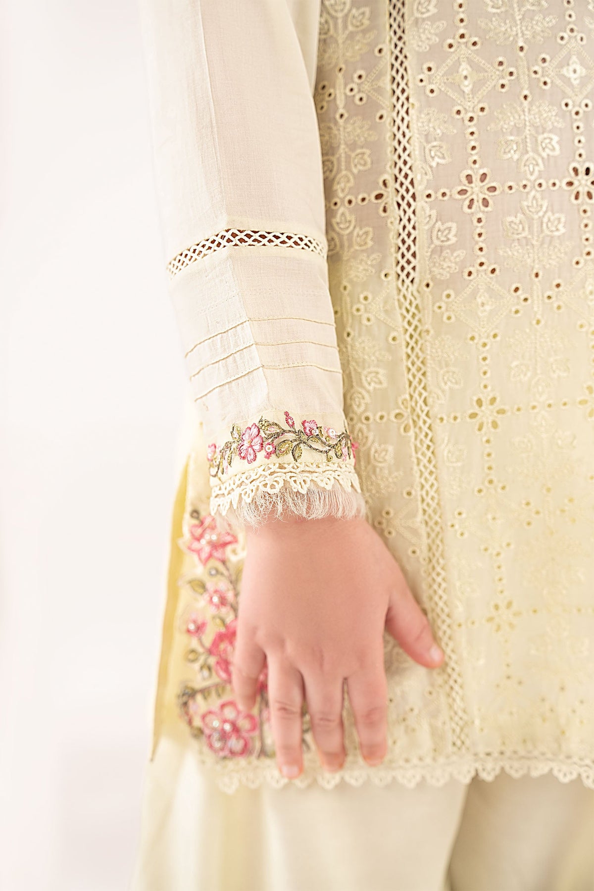3 Piece Embroidered Lawn Suit