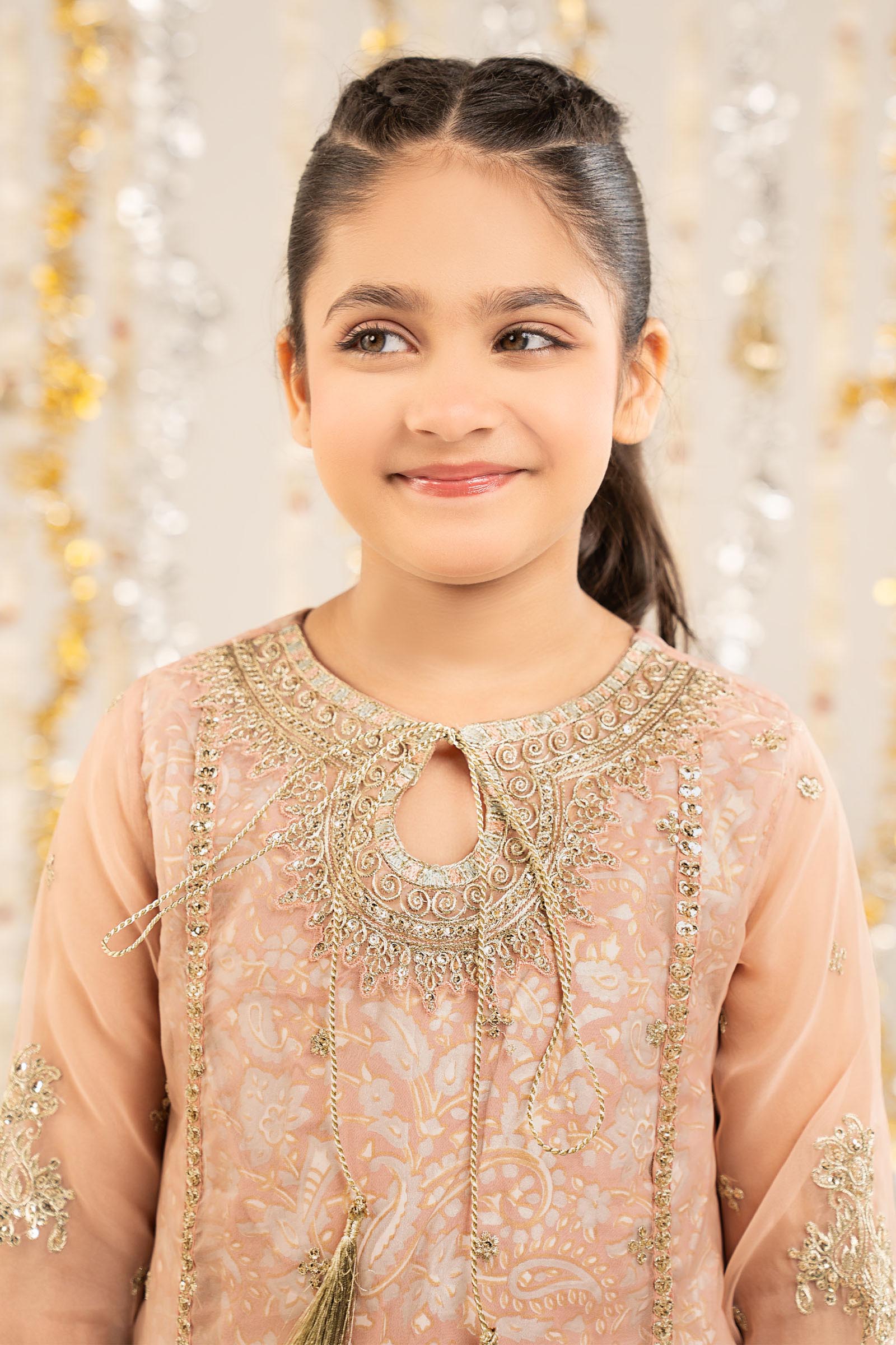 https://cdn.shopify.com/s/files/1/0620/8788/9062/files/MKSEF2220R1PinkCloseup_E.jpg?v=1767098816