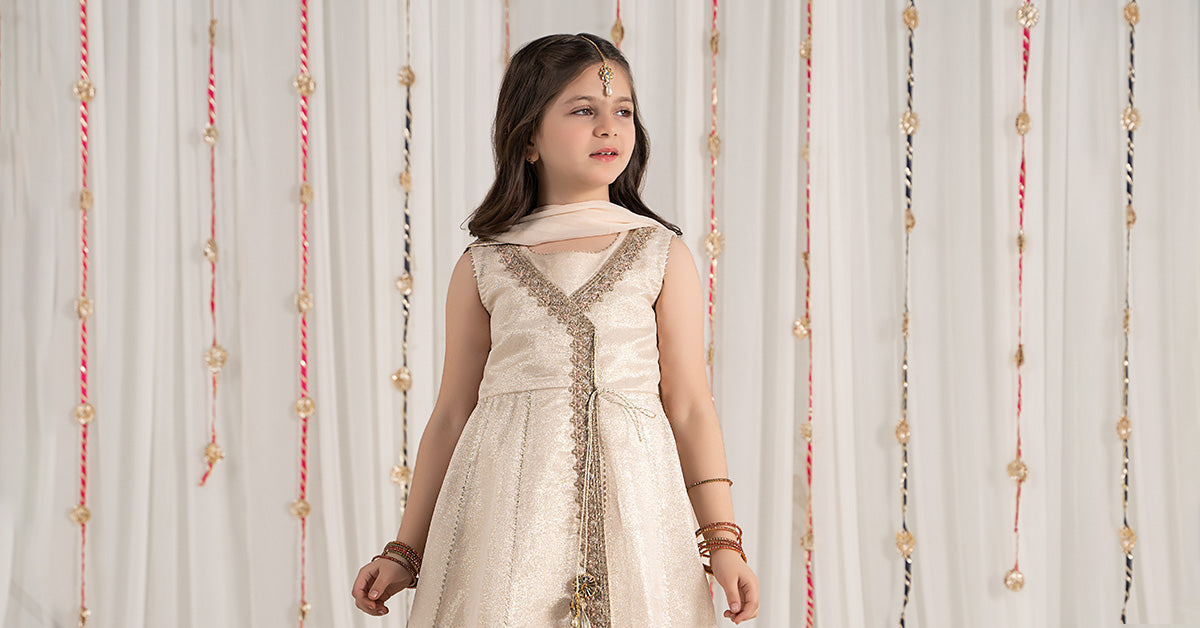3 Piece Embroidered Cotton Staple Zari Suit