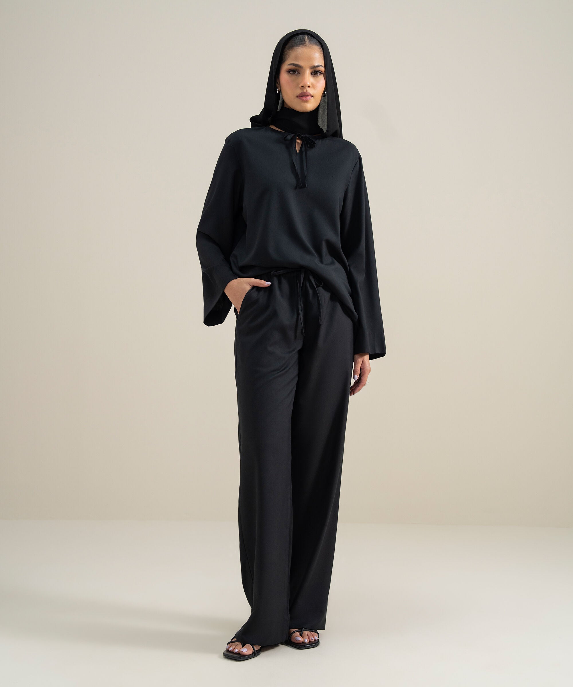 Women's Polyester Black Modest Trousers