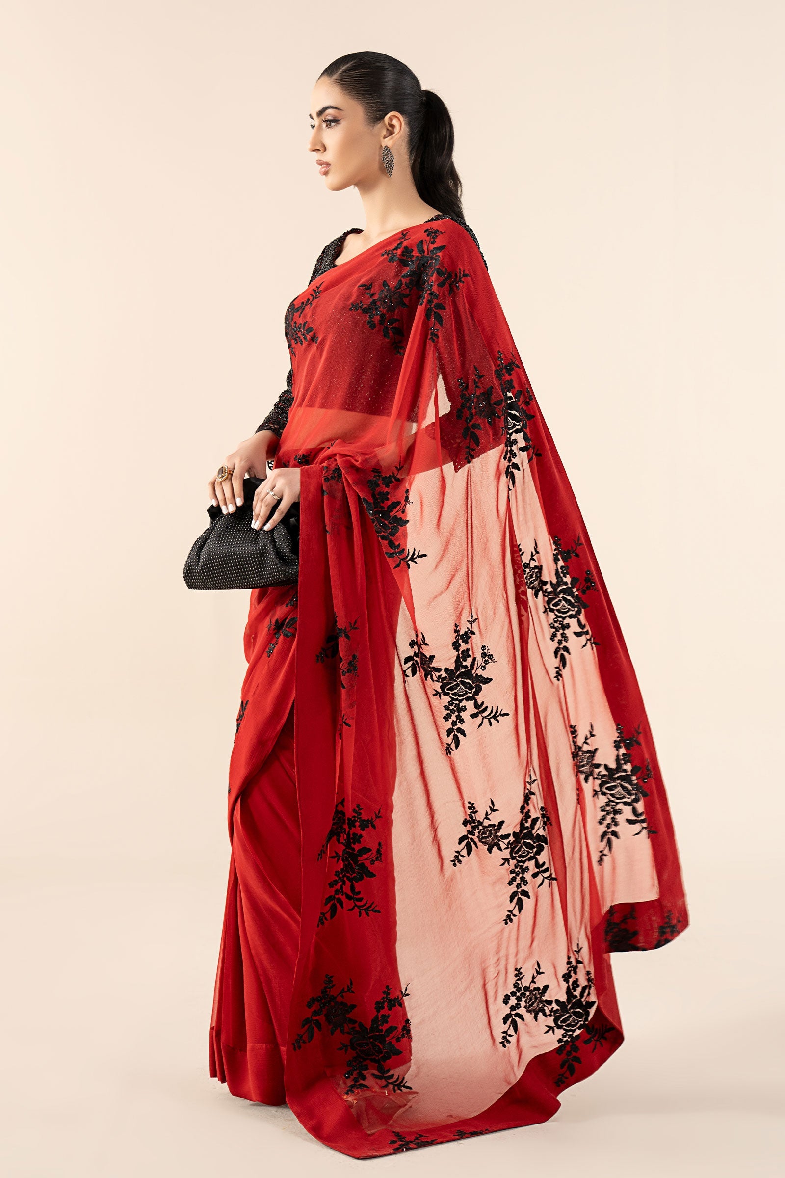https://cdn.shopify.com/s/files/1/0620/8788/9062/files/MSTW2504RedSide_B.jpg?v=1762594851