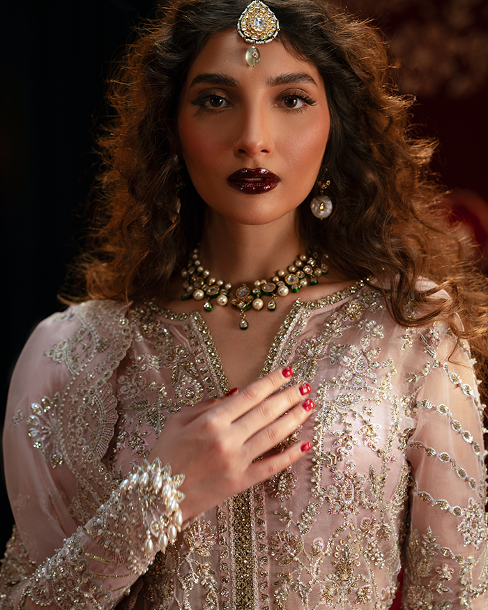 ZEVK – Nur Jahan Begum Style
