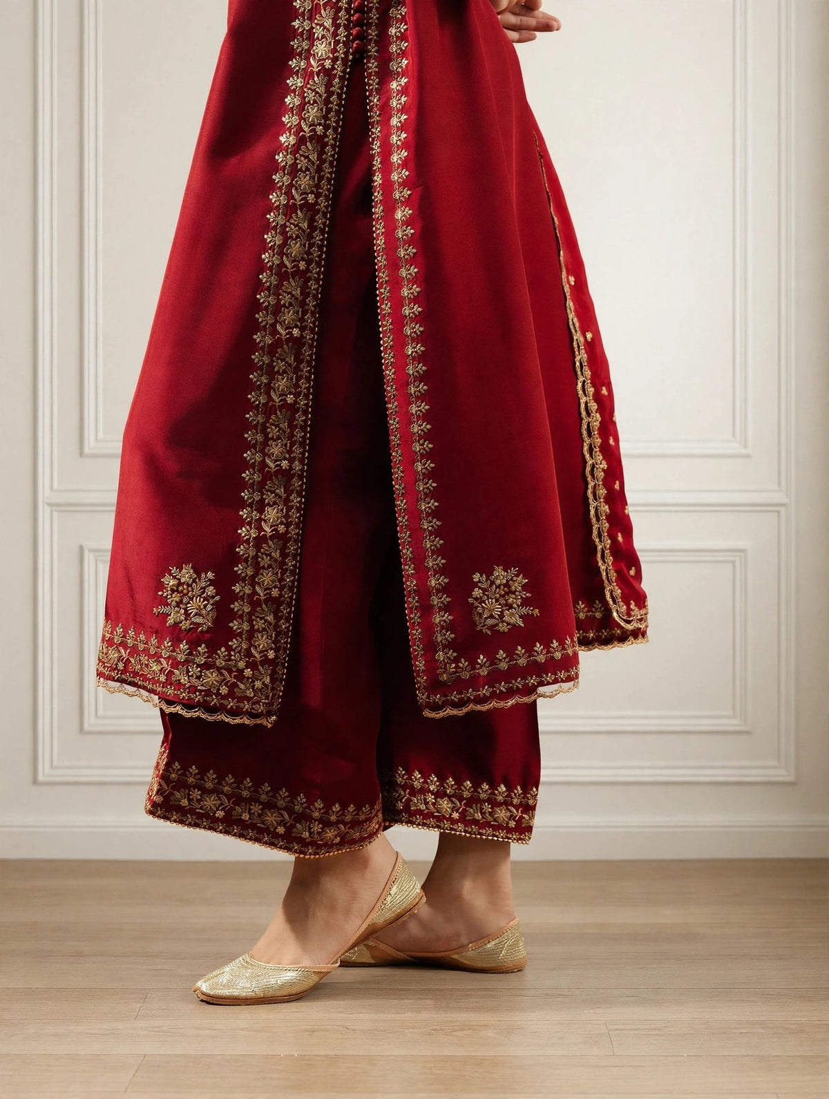 Mahroon Mehar Maroon 3 Piece Lawn Suit | MAHARANI Official