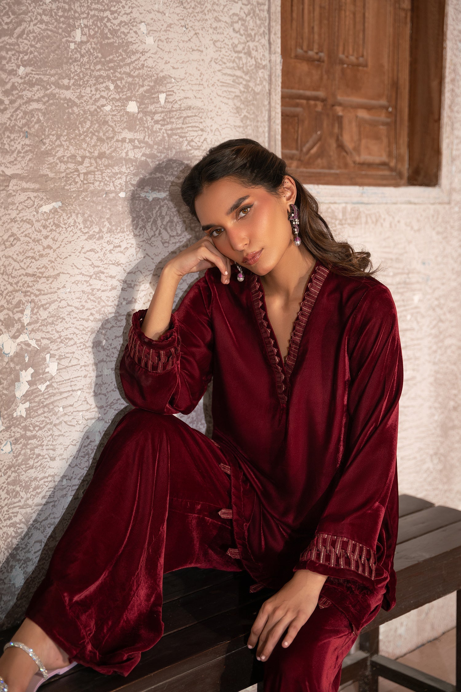 https://cdn.shopify.com/s/files/1/0663/9616/0233/files/Maroon_madness_9.jpg?v=1763031608
