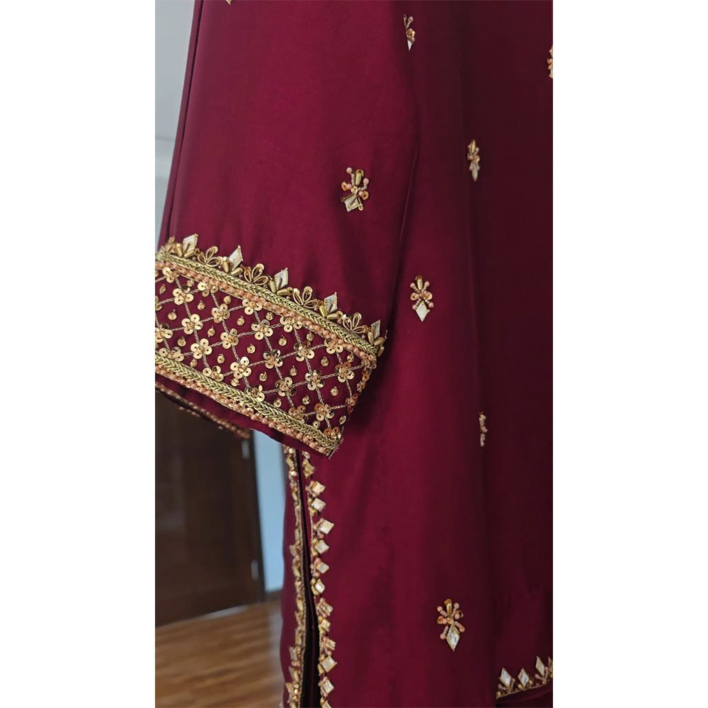 Maya x Deep Maroon