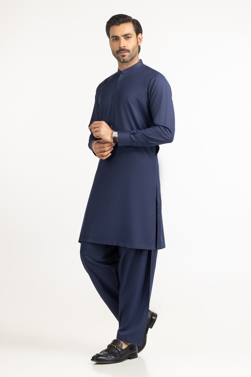 Regular Fit Styling Suits