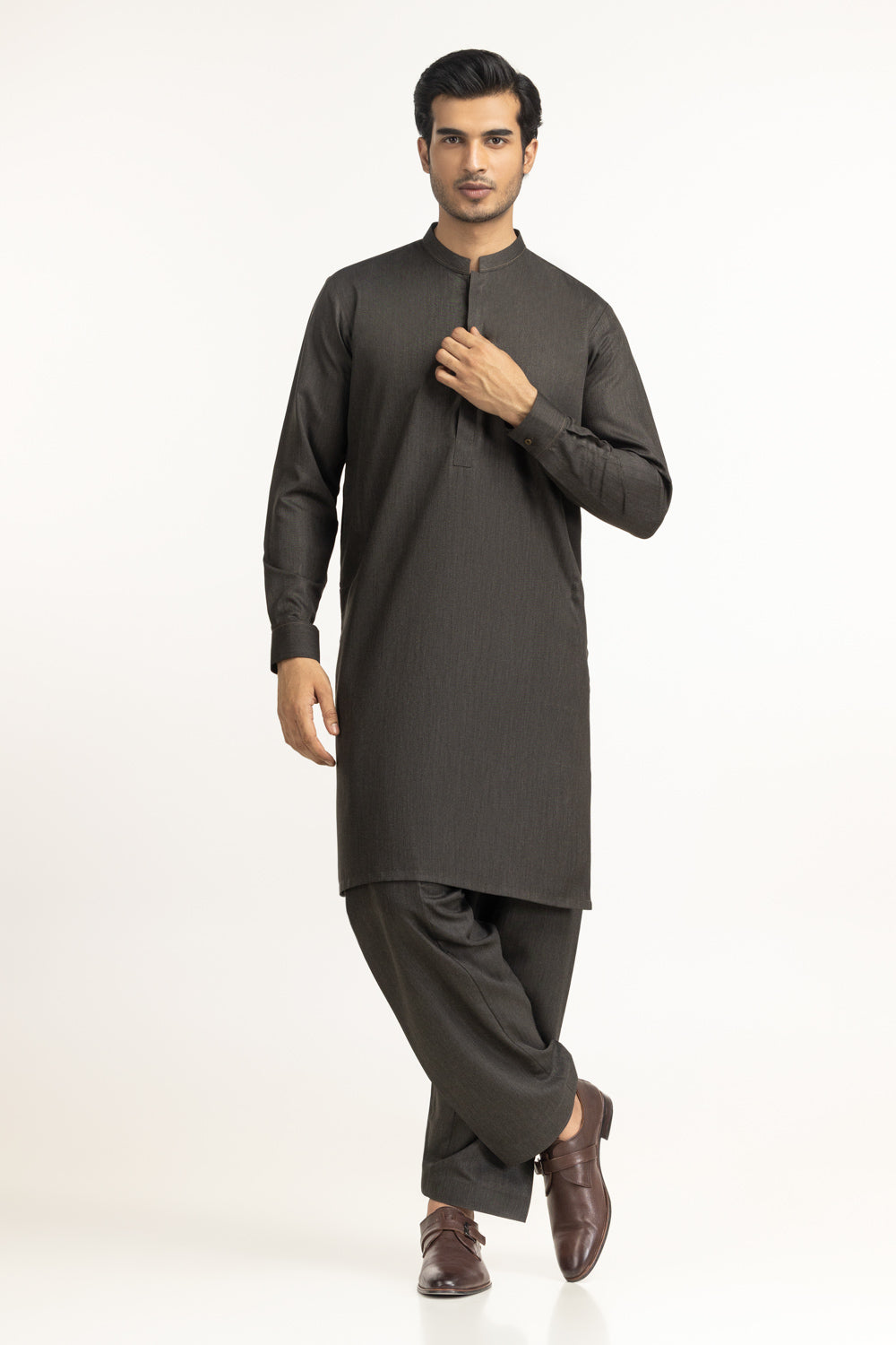 Regular Fit Styling Suits