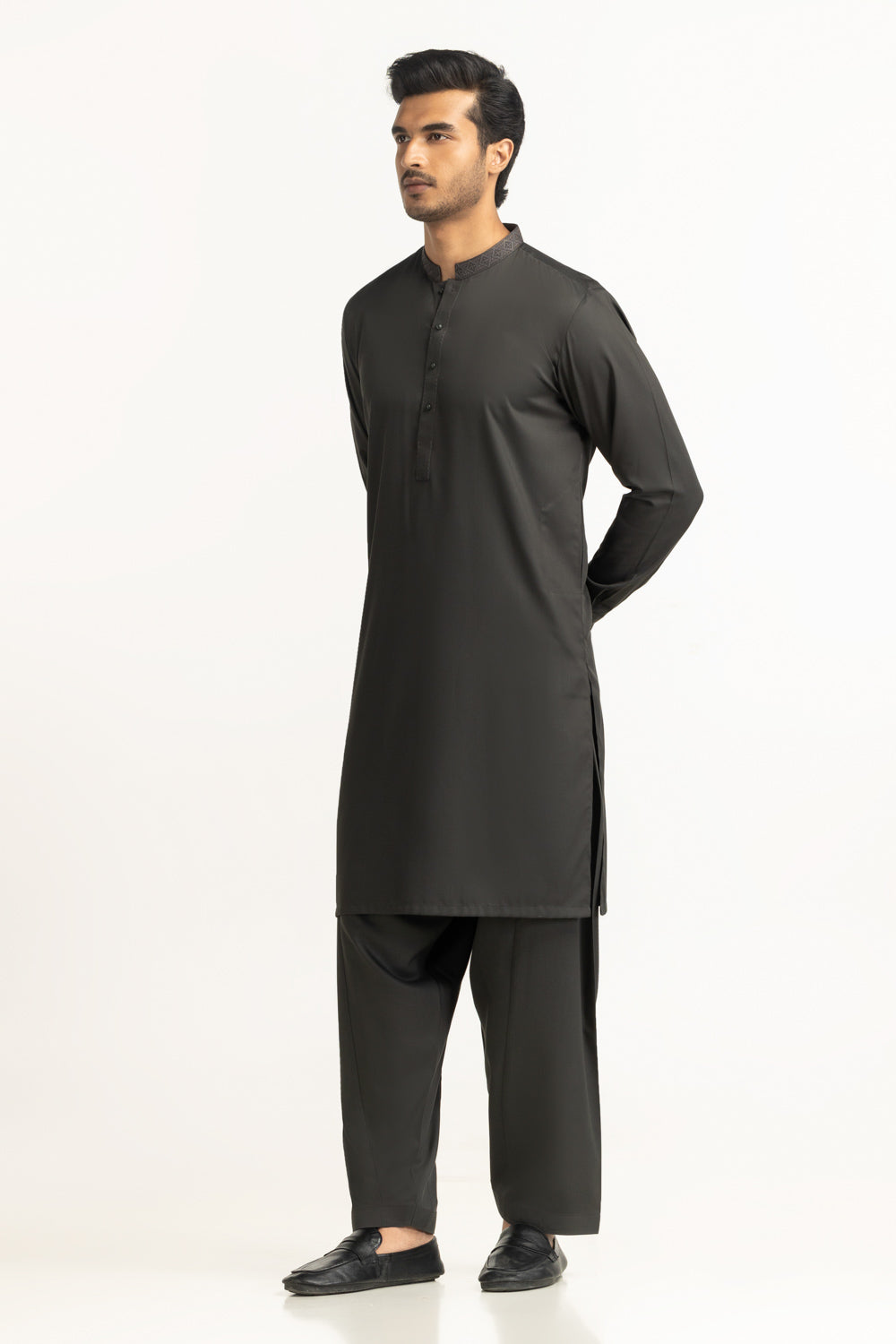 Gul Ahmed