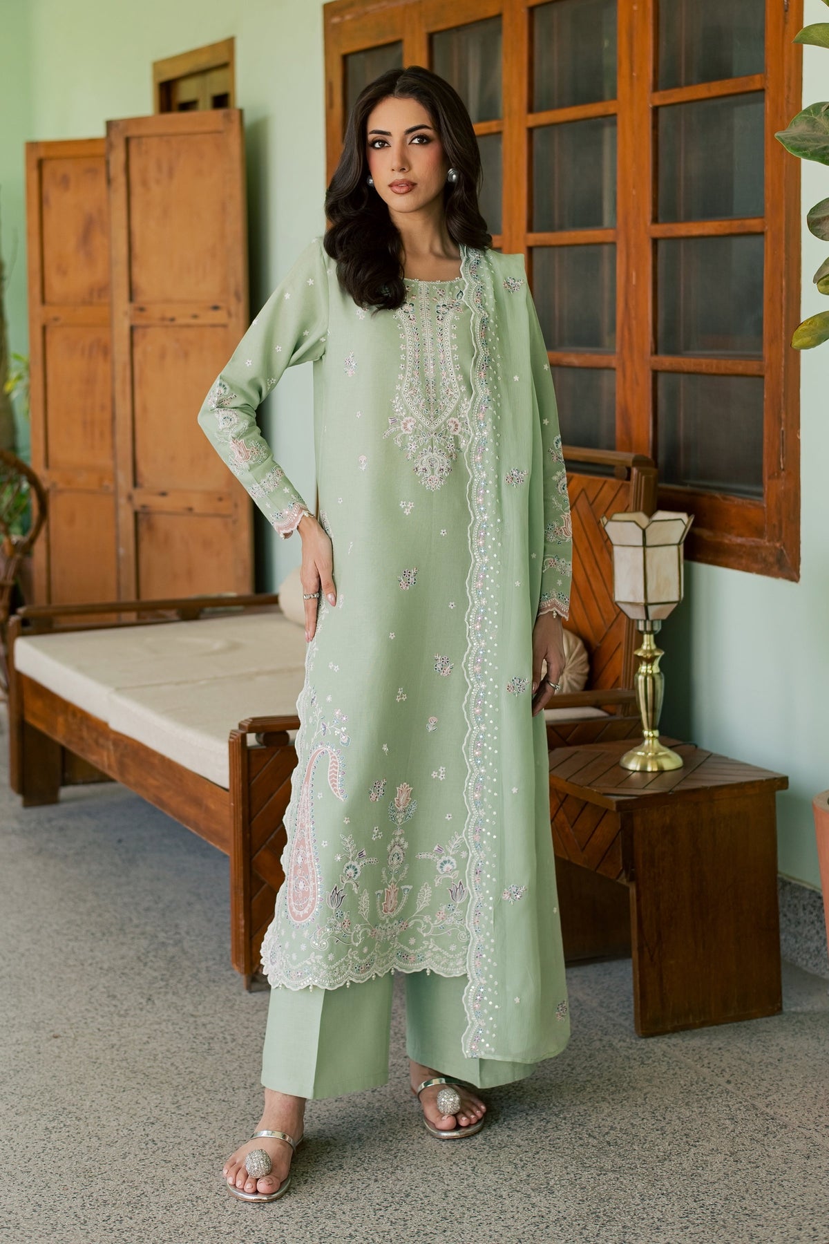 Mint Maahru 3Pc - Embroidered Khaddar Pret
