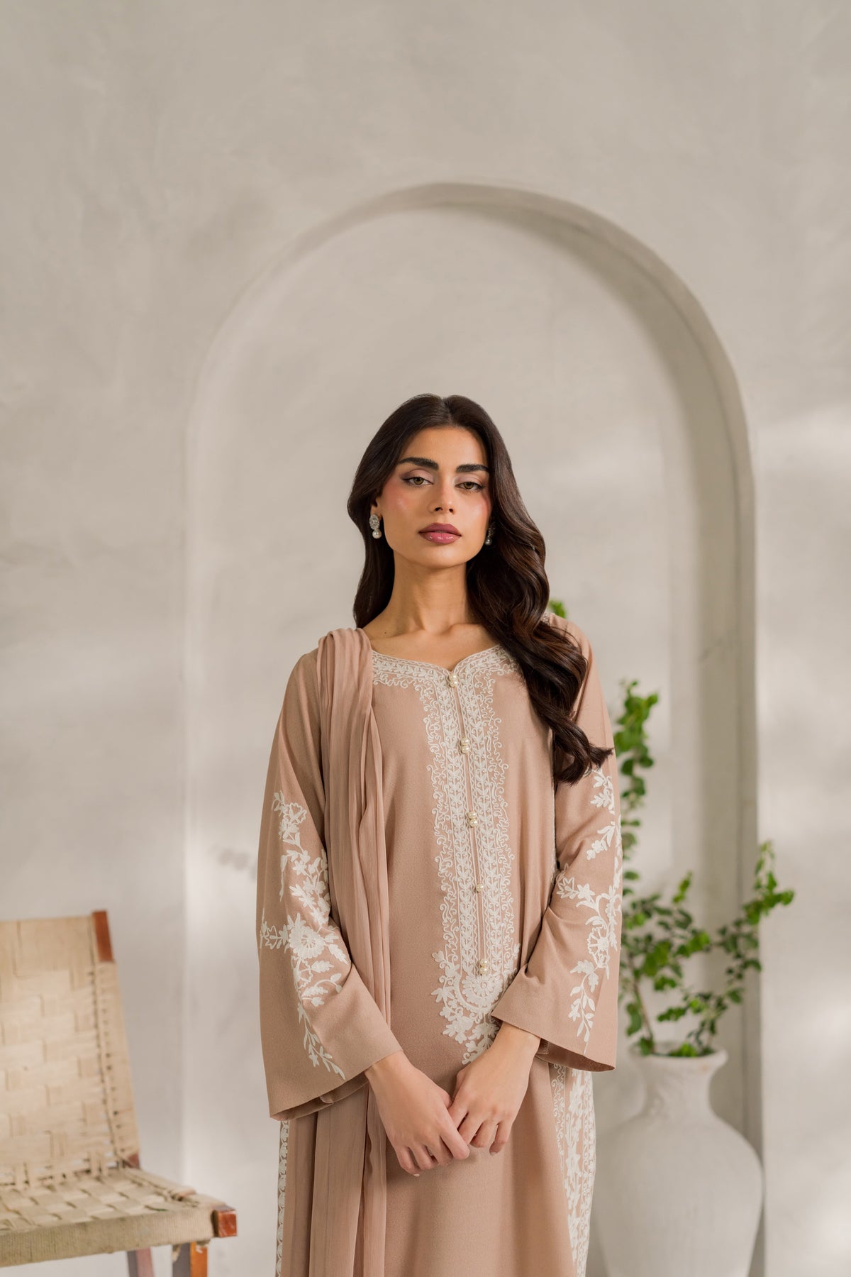 Anoosh | Ready to Ship