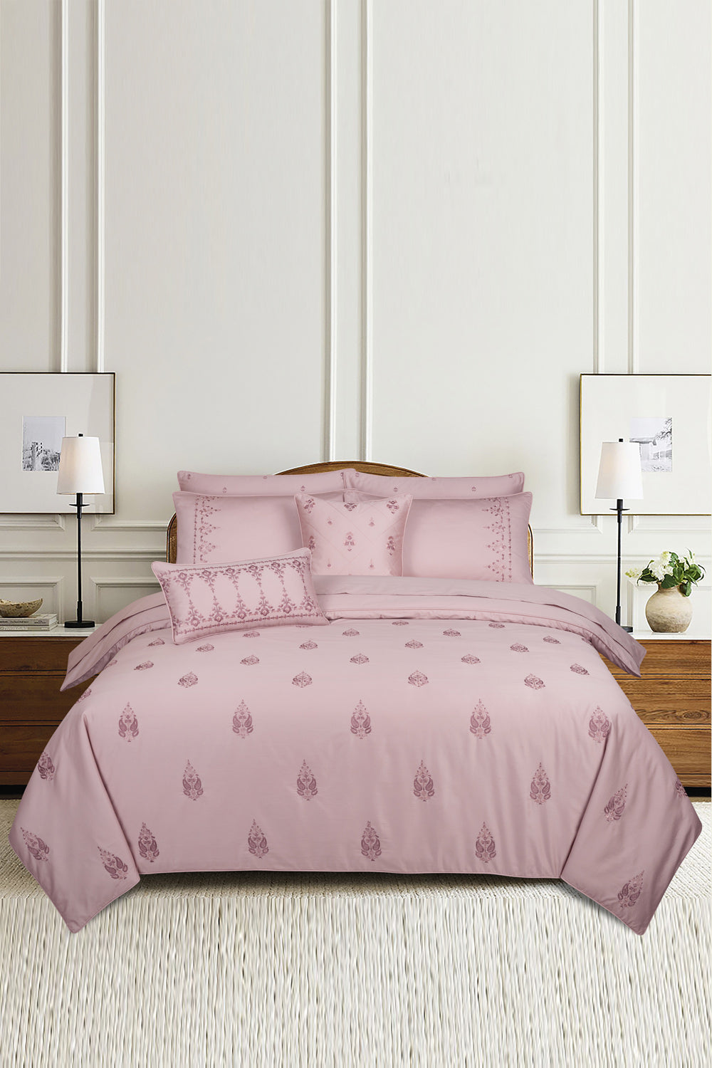 https://cdn.shopify.com/s/files/1/0706/3253/8159/files/MorganiteT-400QuiltCoverSet_5.jpg?v=1762844540