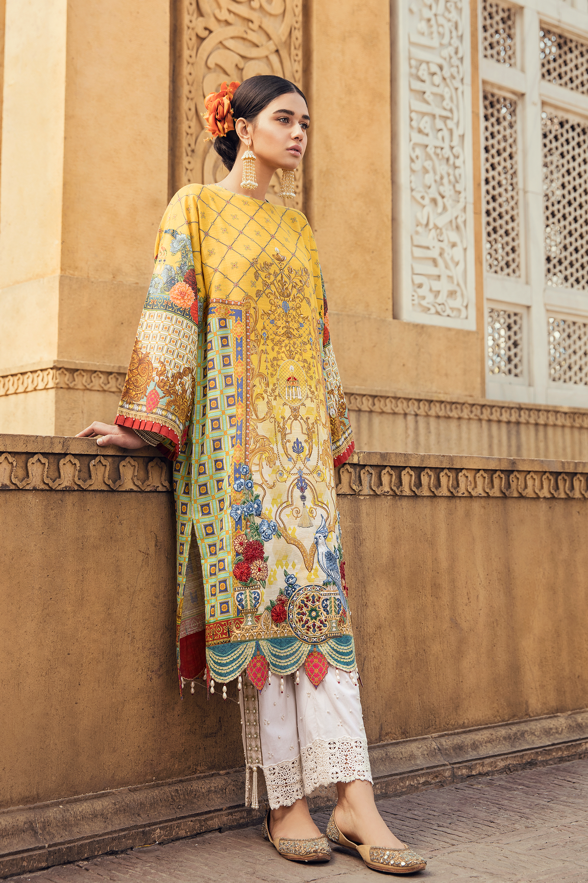 MUMTAZ MEHAL (EV-1711112)