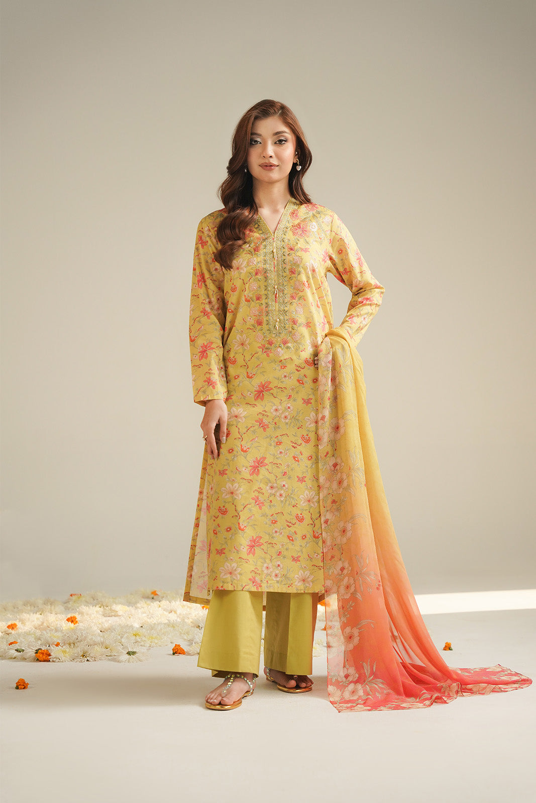 3 Piece Printed Lawn Embroidered Unstitched Suit (UC0135)