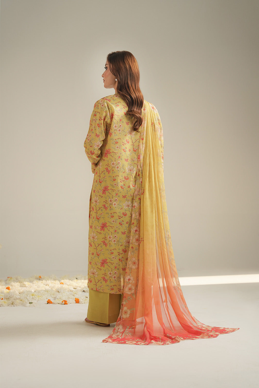 3 Piece Printed Lawn Embroidered Unstitched Suit (UC0135)