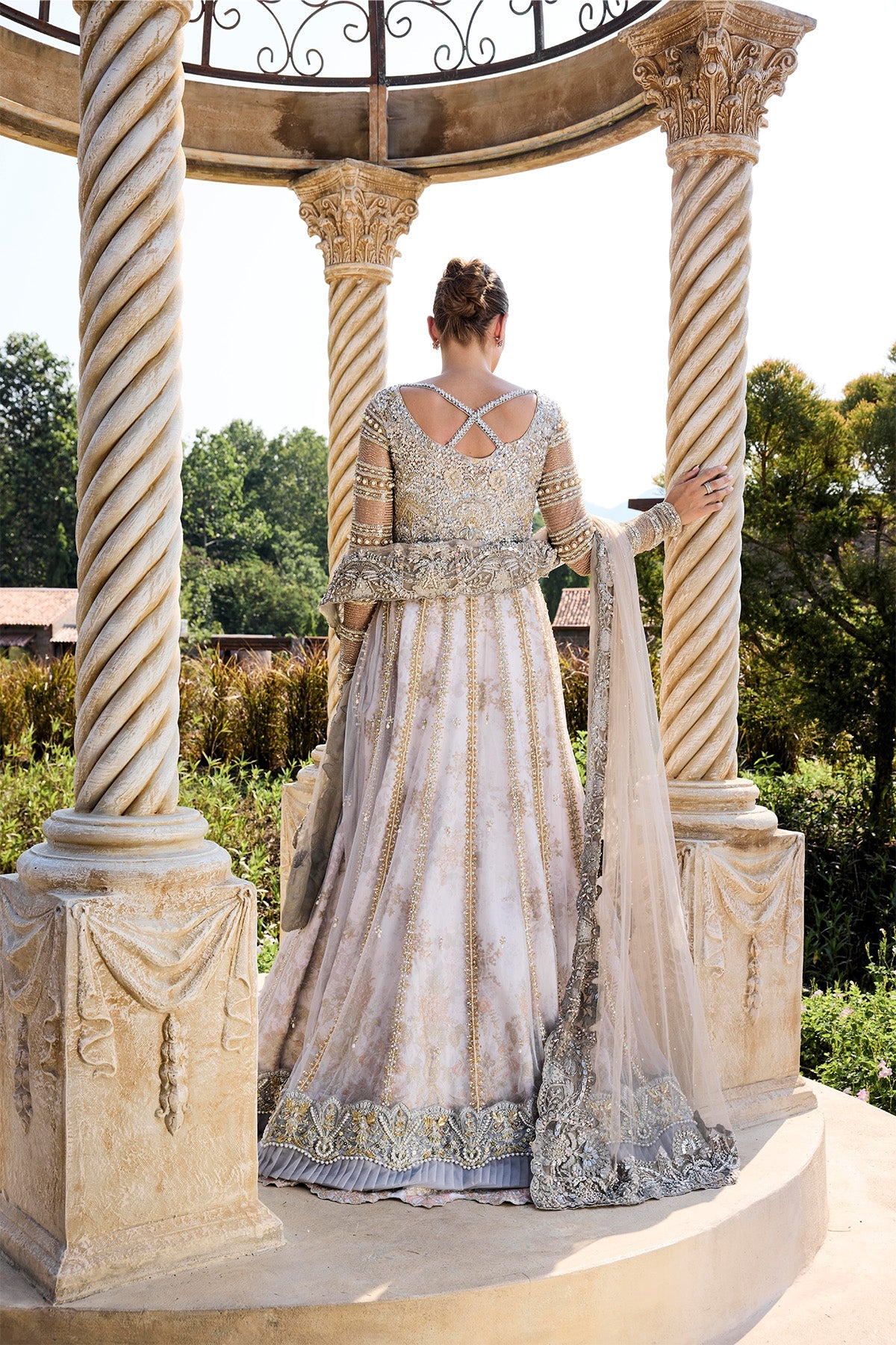 https://cdn.shopify.com/s/files/1/0523/4327/5696/files/MysiebyTahira2517_d8c801ae-5f1d-454a-8eb1-463ceb2f4fba.jpg?v=1776066760