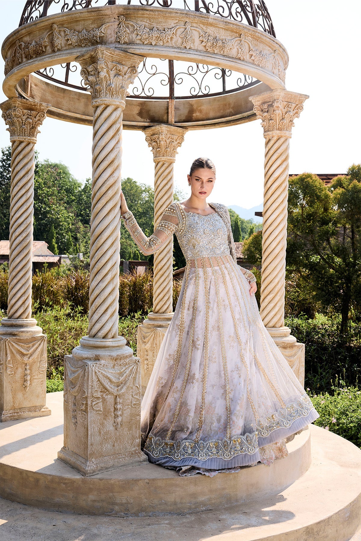 https://cdn.shopify.com/s/files/1/0523/4327/5696/files/MysiebyTahira2563_16ac590d-b61b-48d7-ad33-358c149465b2.jpg?v=1776067808