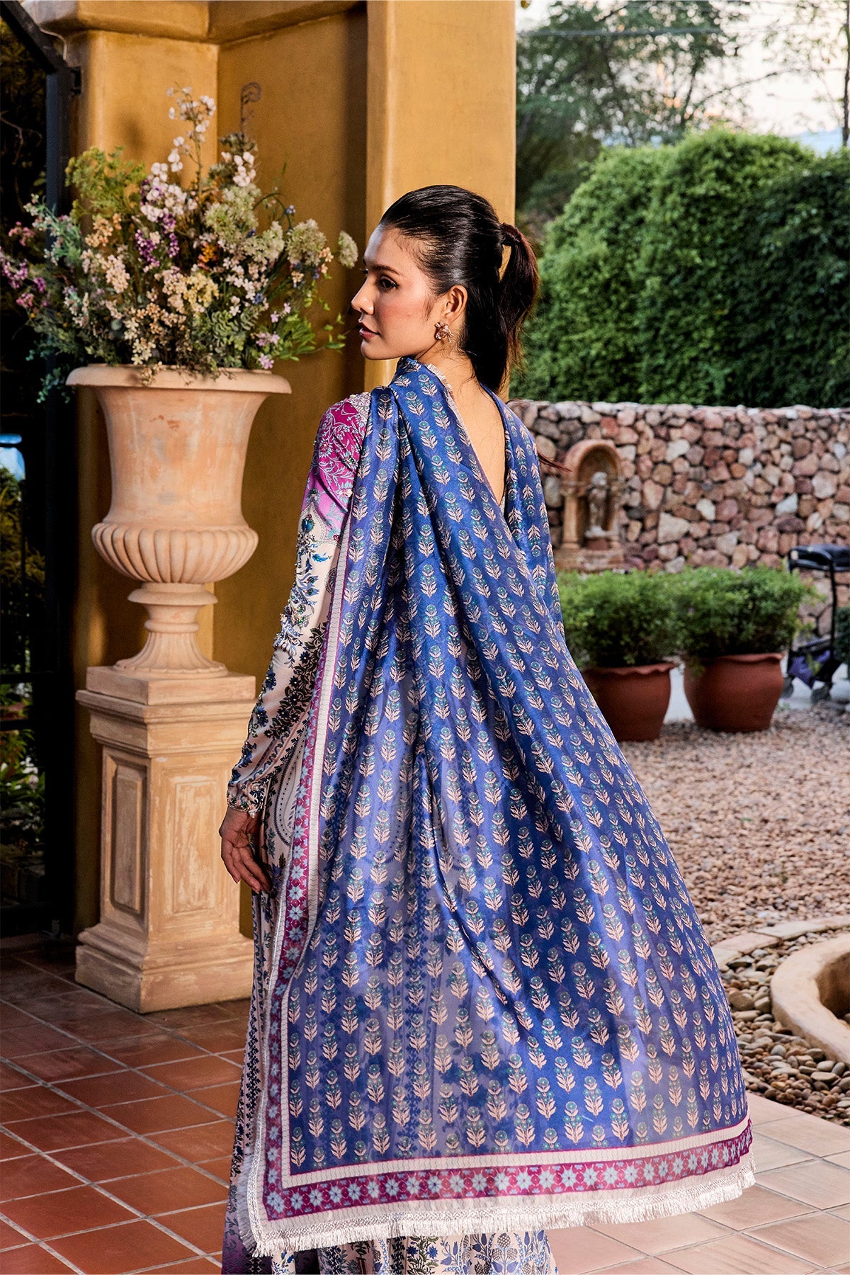 https://cdn.shopify.com/s/files/1/0523/4327/5696/files/MysiebyTahira4427.jpg?v=1778067972