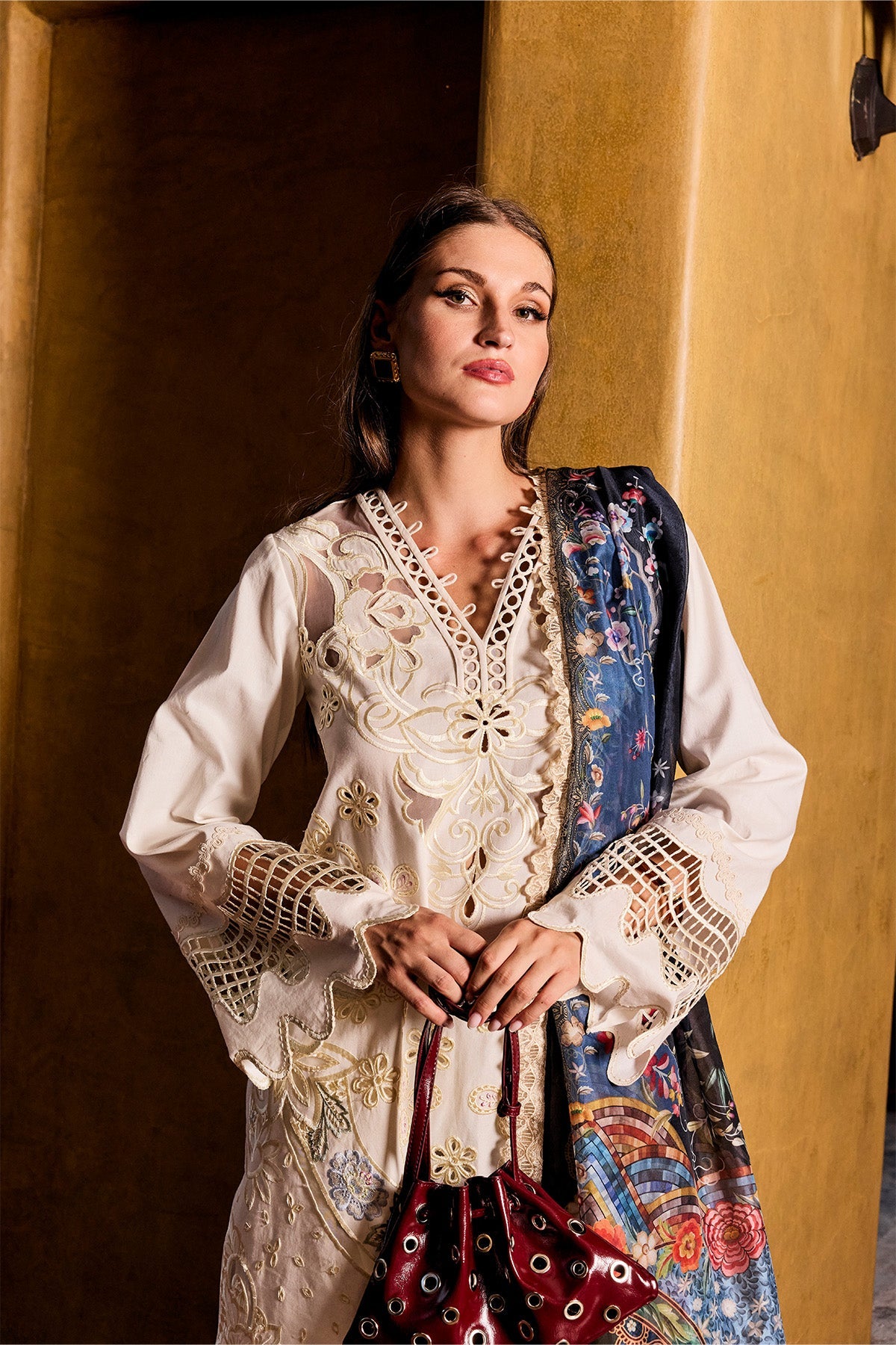 Mysie by Tahira