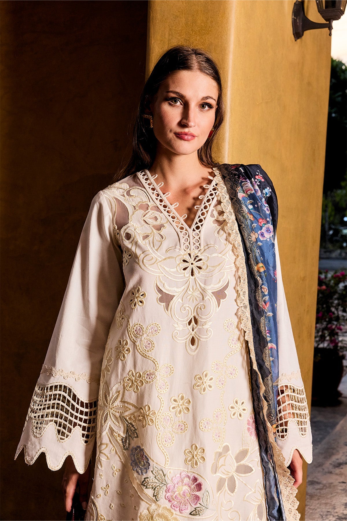 https://cdn.shopify.com/s/files/1/0523/4327/5696/files/MysiebyTahira4462.jpg?v=1777371372
