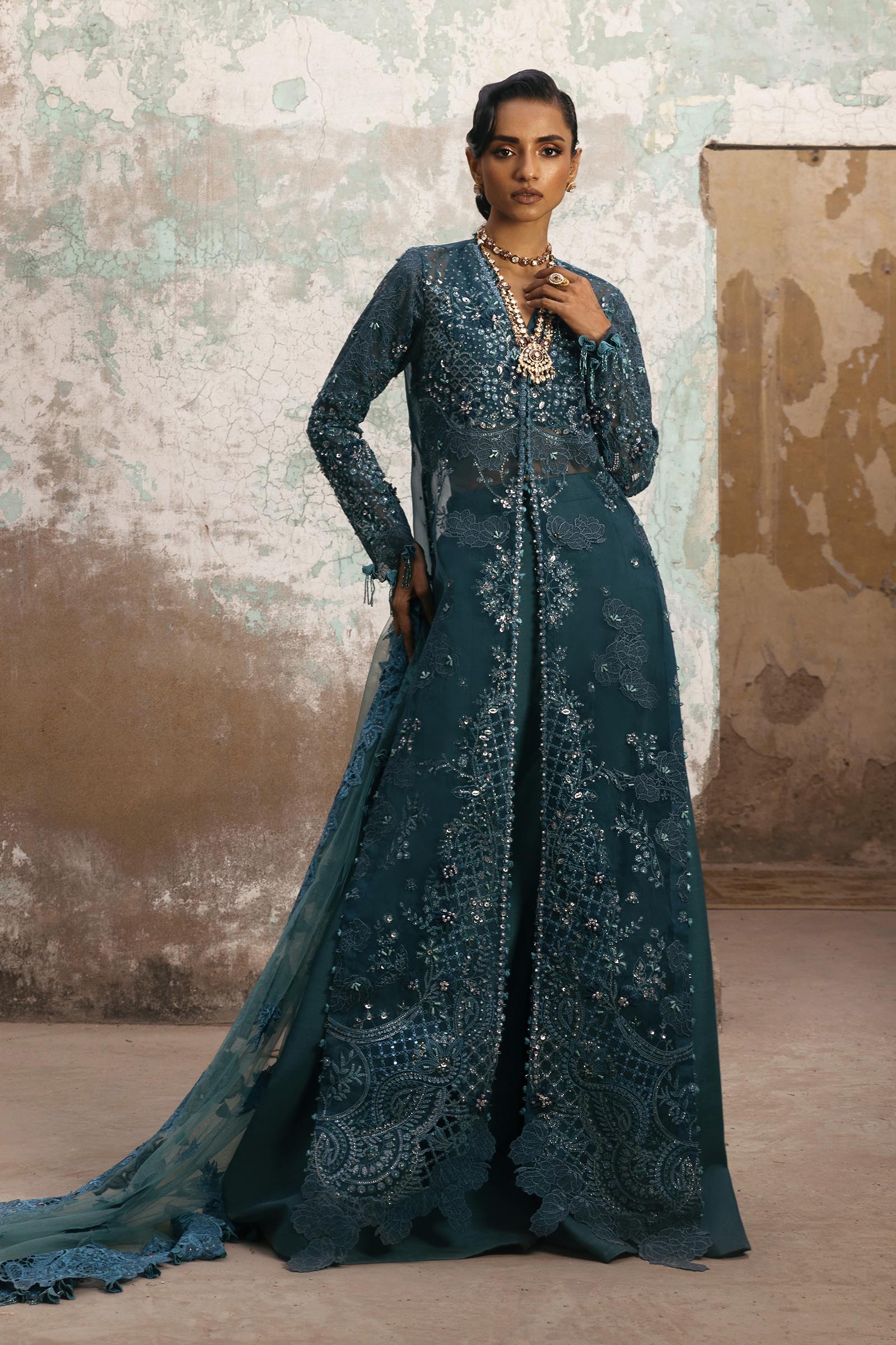 Unstitched 3 Piece Organza Suit