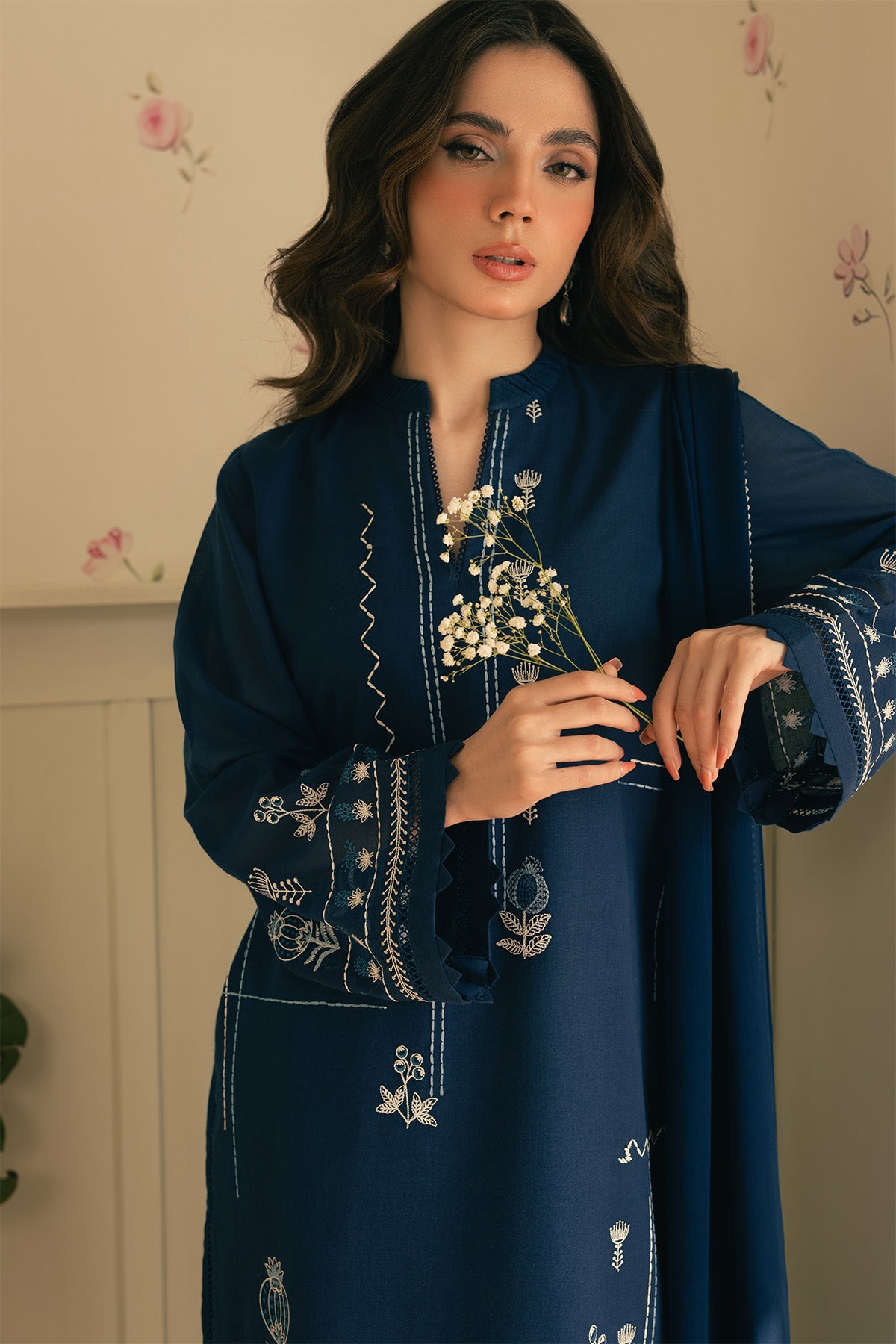 https://cdn.shopify.com/s/files/1/0704/5916/2937/files/NAT04518-Enhanced-NR.jpg?v=1752139848